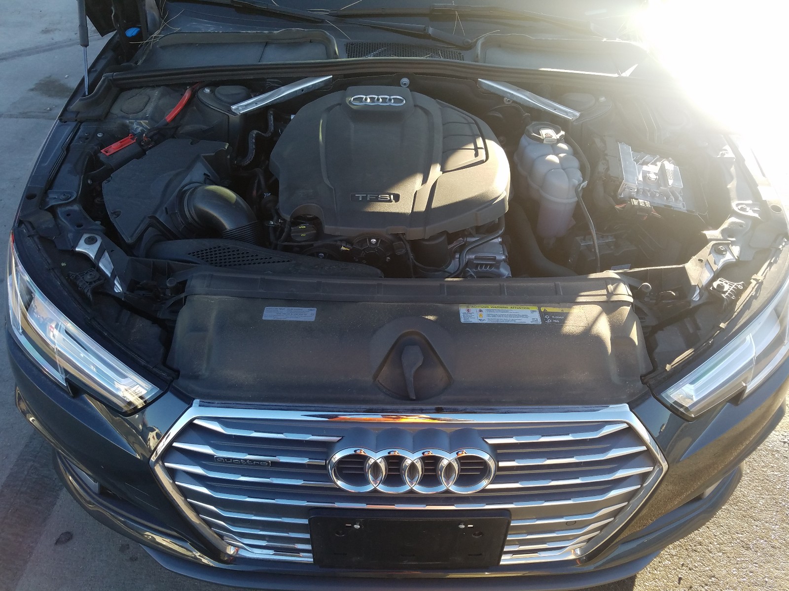 Photo 6 VIN: WAUENAF42KA099051 - AUDI A4 