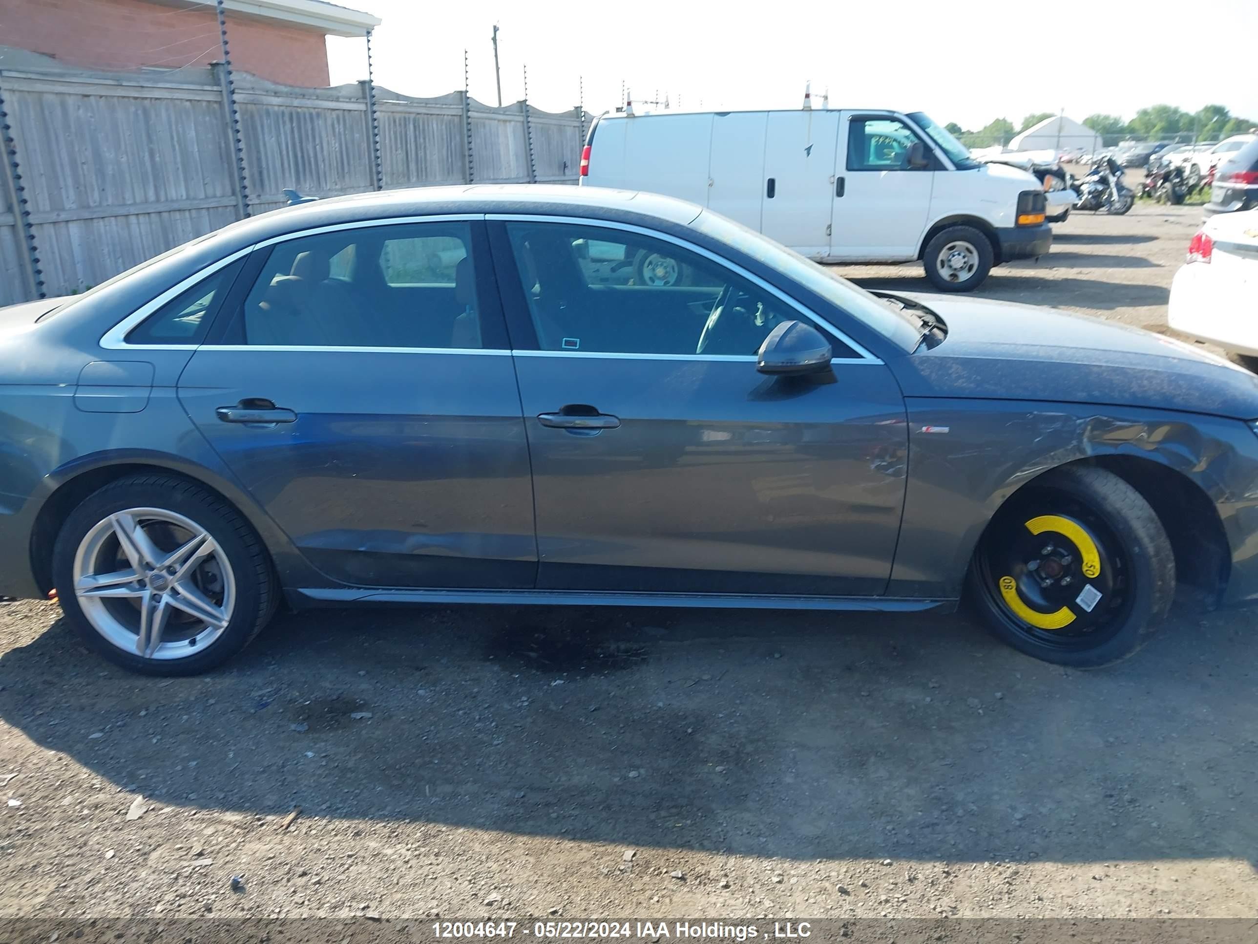 Photo 12 VIN: WAUENAF42LA063555 - AUDI A4 