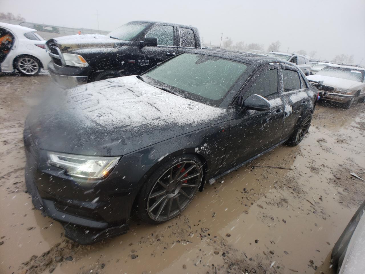 Photo 0 VIN: WAUENAF43HN025851 - AUDI A4 