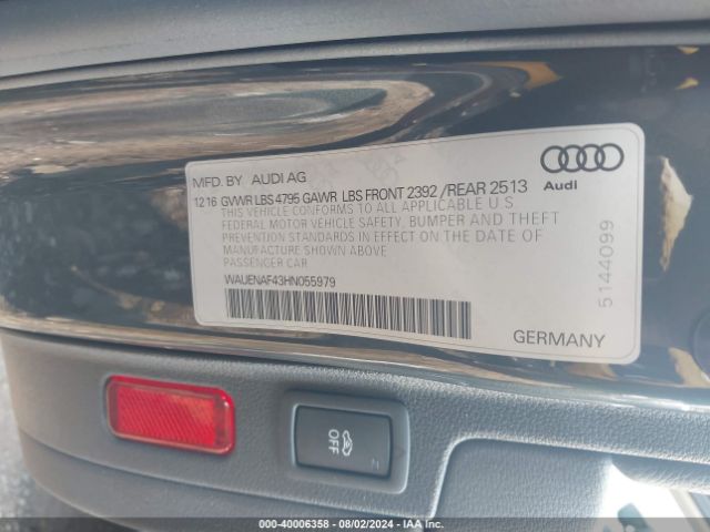 Photo 8 VIN: WAUENAF43HN055979 - AUDI A4 