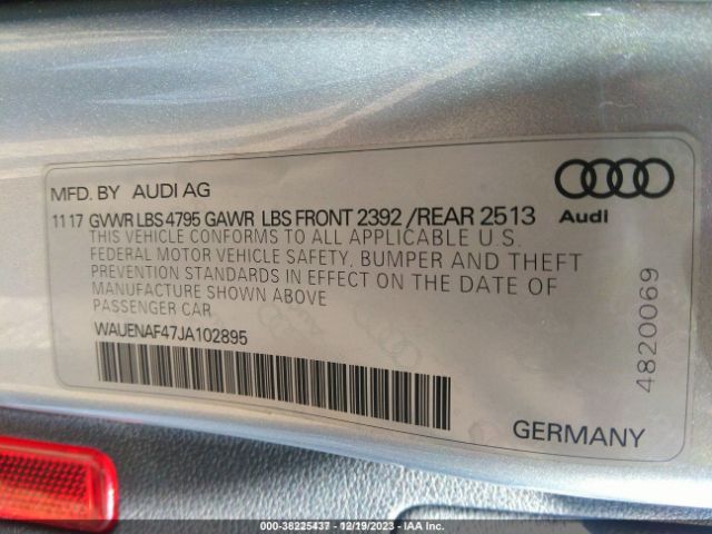 Photo 8 VIN: WAUENAF47JA102895 - AUDI A4 