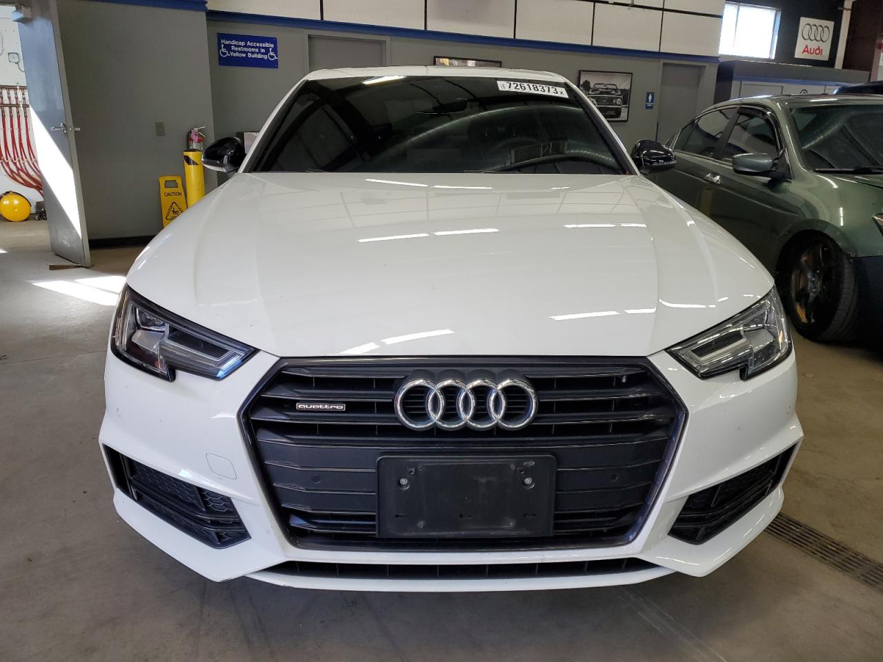 Photo 4 VIN: WAUENAF47JA140661 - AUDI A4 