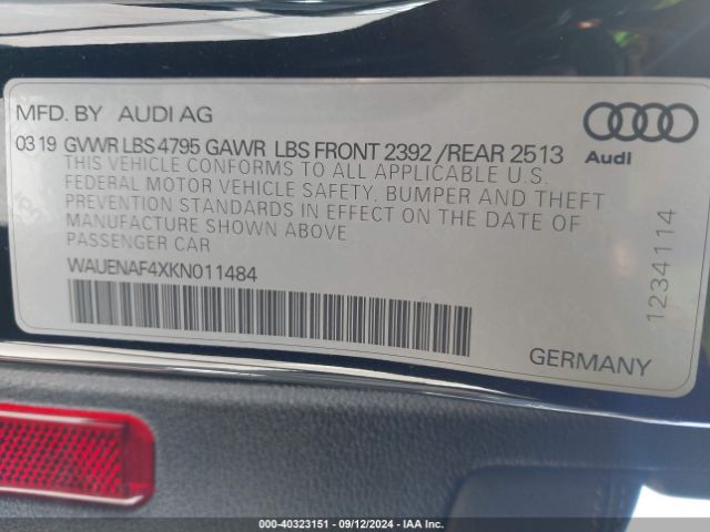 Photo 8 VIN: WAUENAF4XKN011484 - AUDI A4 