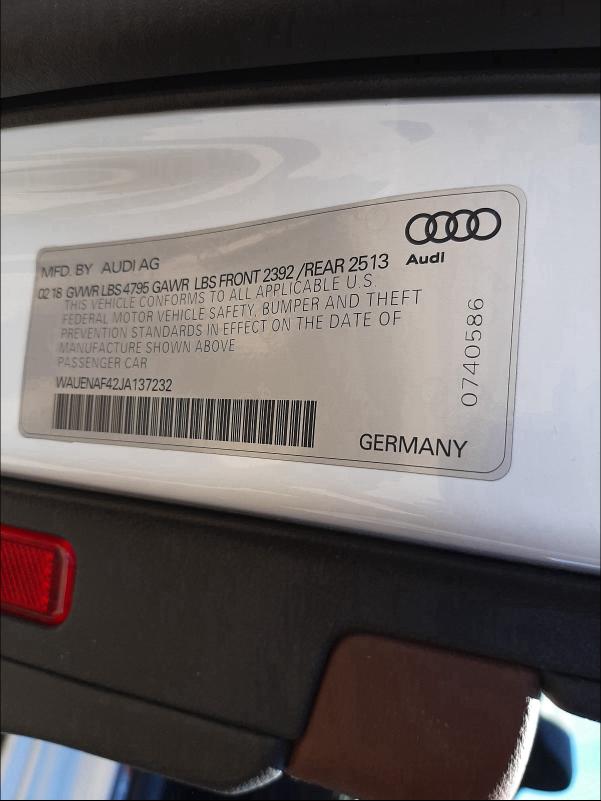 Photo 9 VIN: WAUENAFA2JA137232 - AUDI A4 PREMIUM 