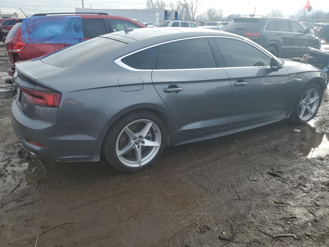 Photo 2 VIN: WAUENCF52KA043101 - AUDI A5 