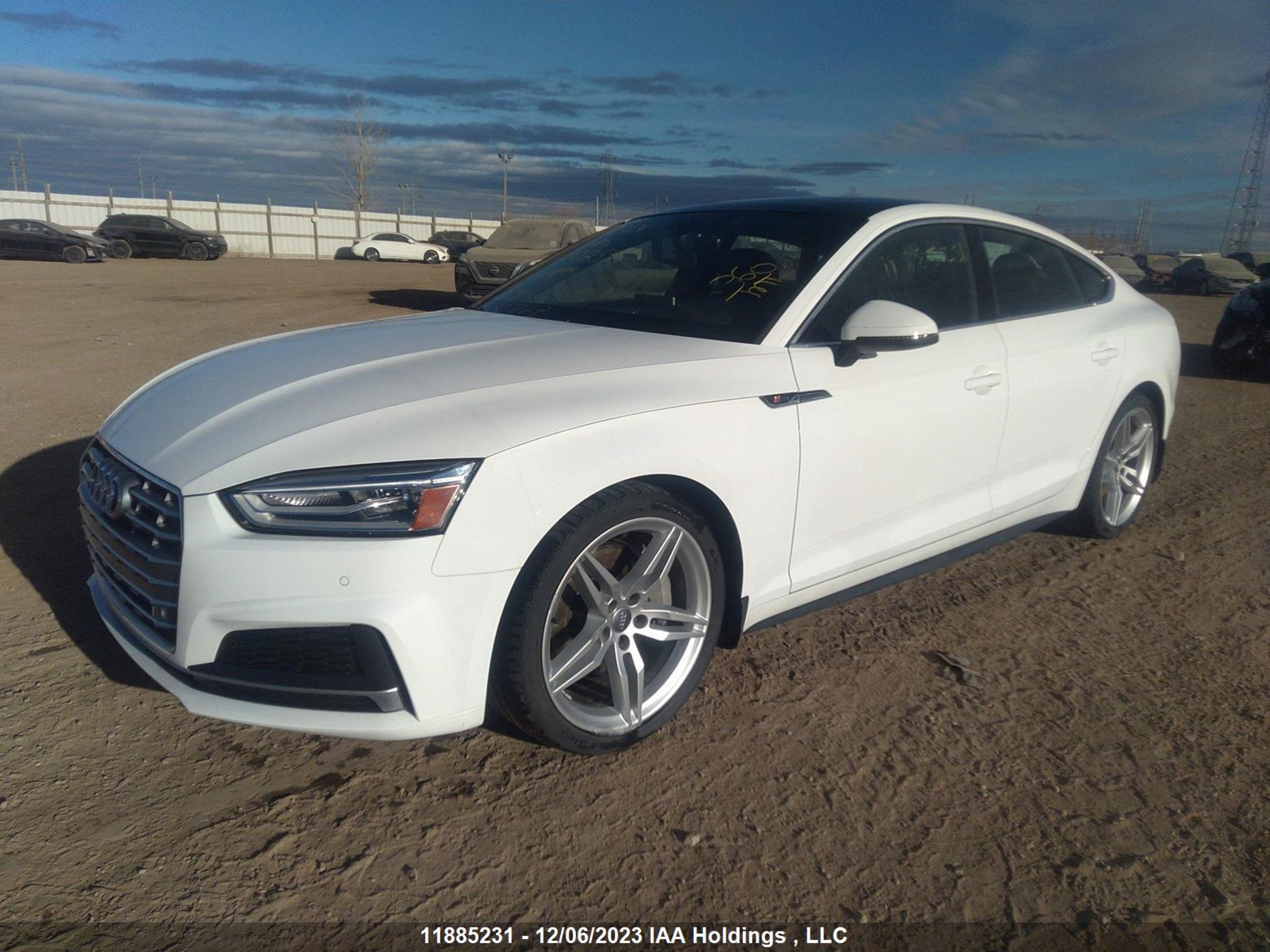 Photo 1 VIN: WAUENCF55JA043253 - AUDI A5 