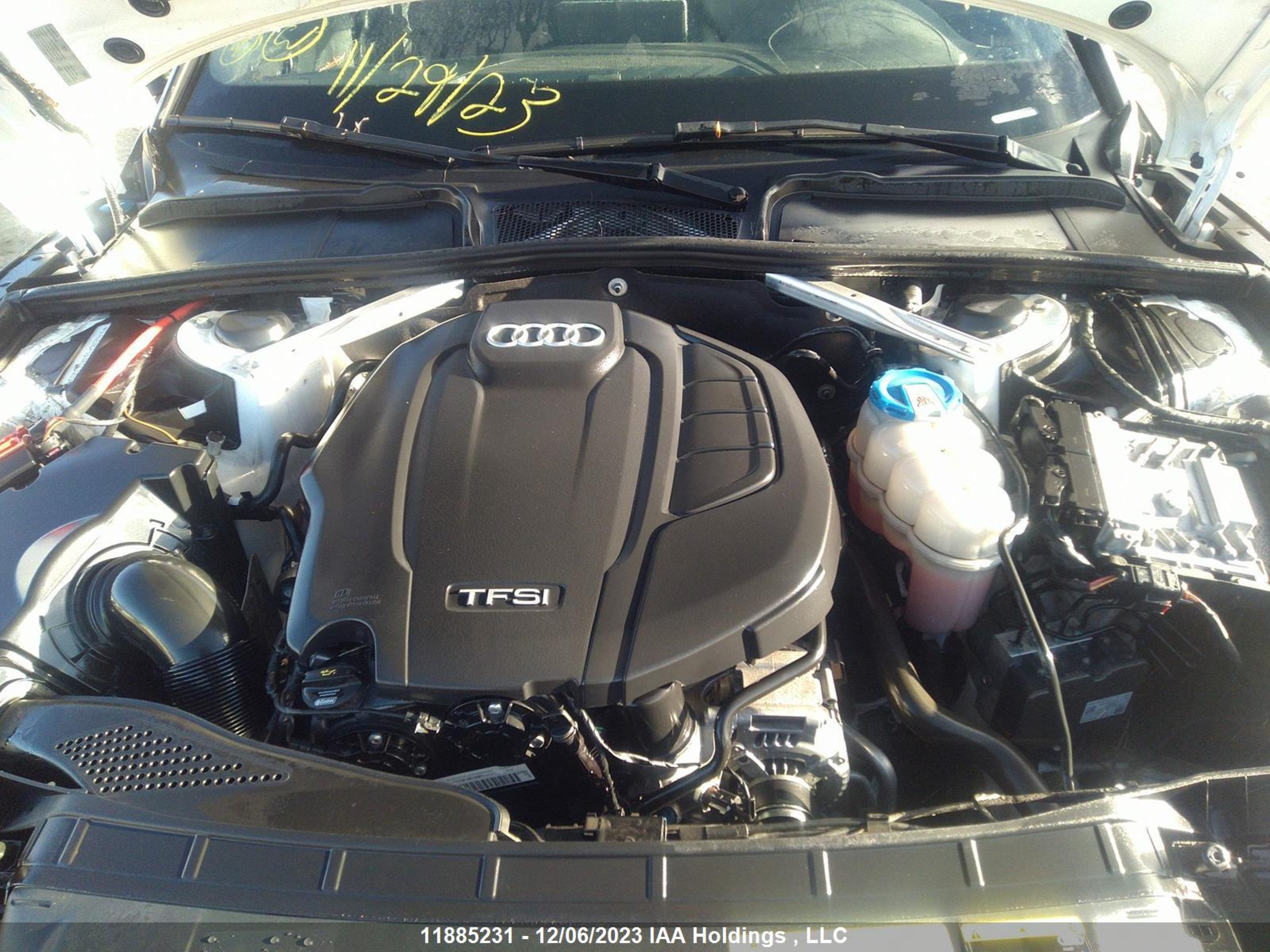 Photo 9 VIN: WAUENCF55JA043253 - AUDI A5 