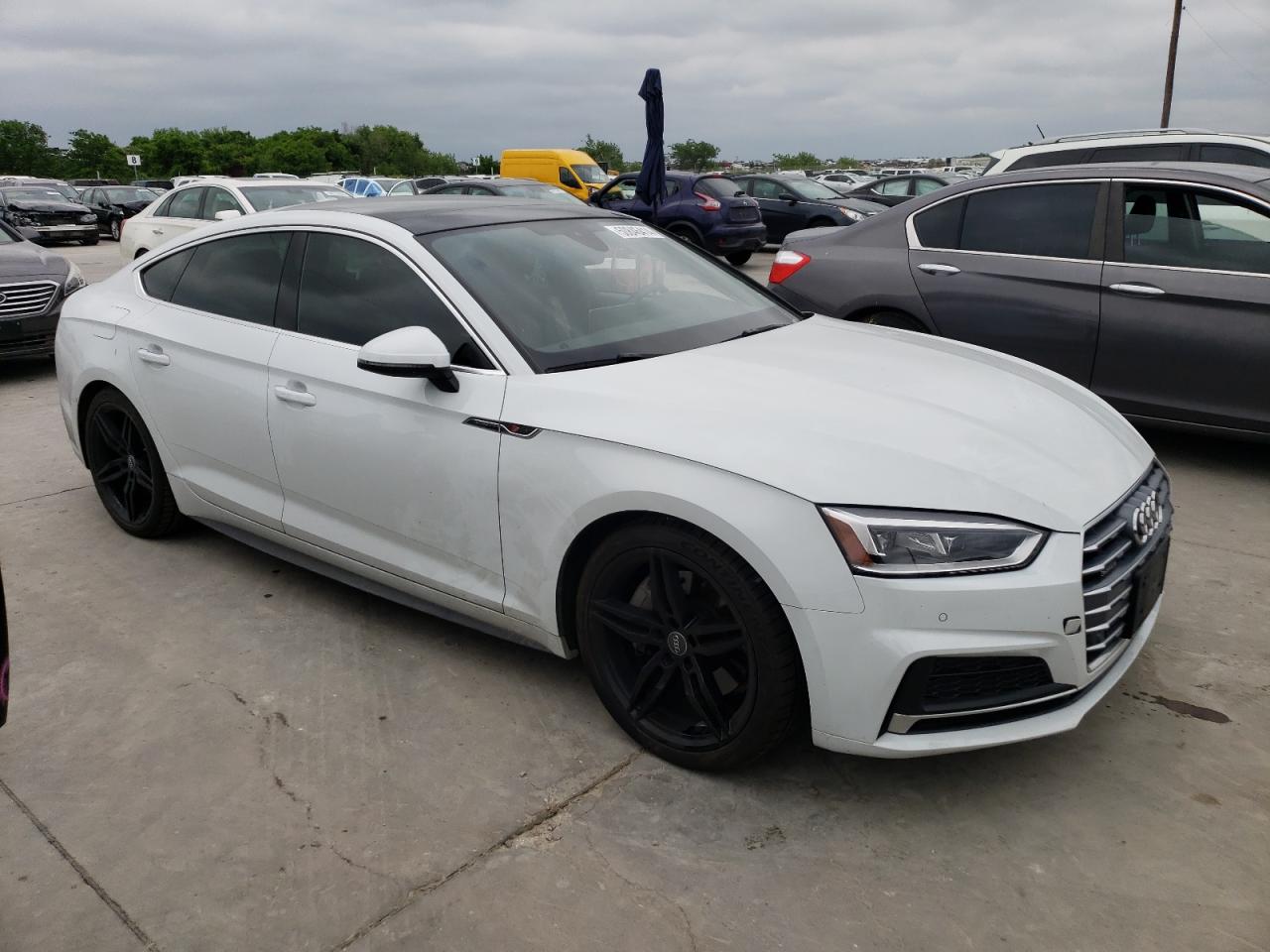 Photo 3 VIN: WAUENCF56JA136833 - AUDI A5 