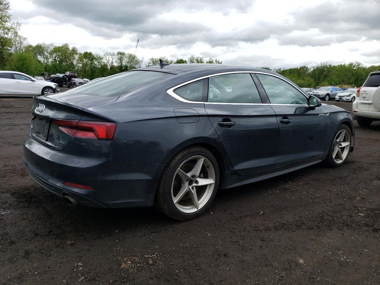 Photo 2 VIN: WAUENCF58KA070349 - AUDI A5 