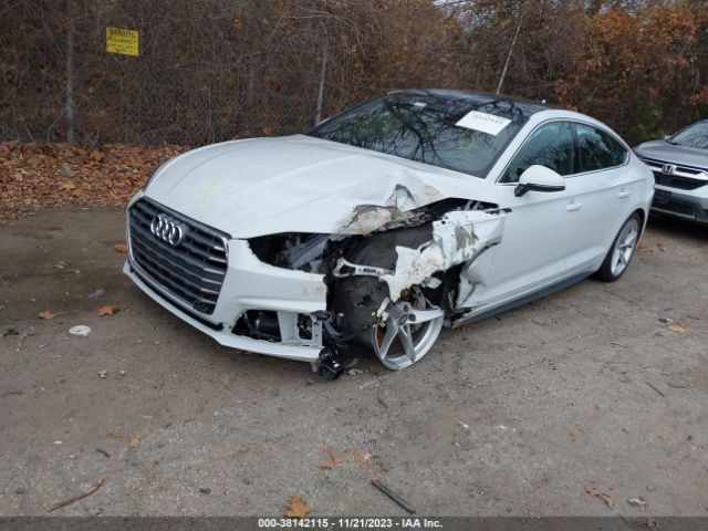 Photo 1 VIN: WAUENDF55JA100024 - AUDI A5 