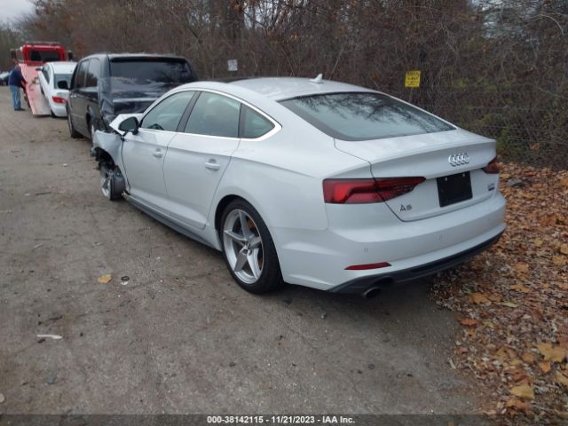 Photo 2 VIN: WAUENDF55JA100024 - AUDI A5 