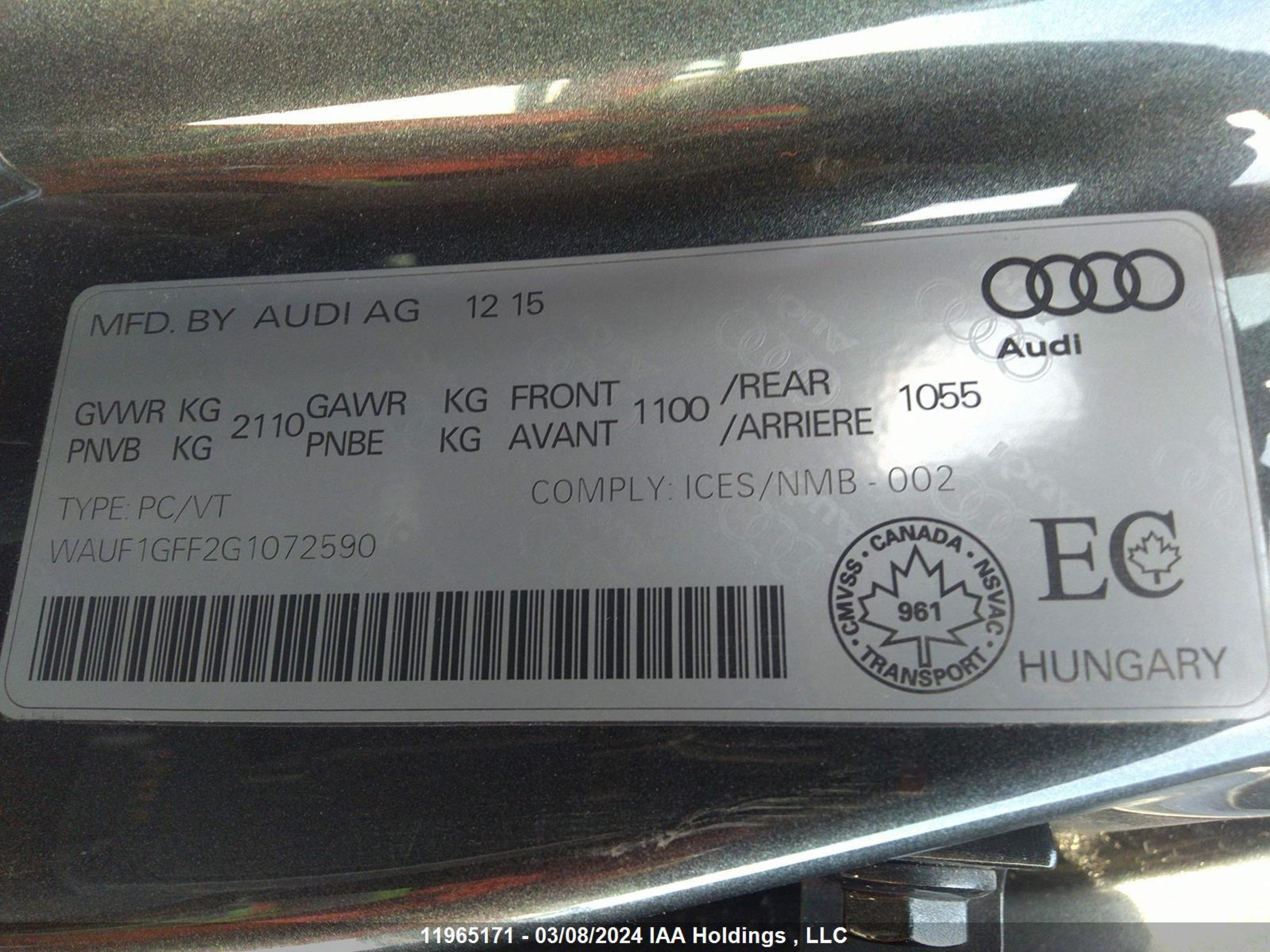 Photo 8 VIN: WAUF1GFF2G1072590 - AUDI S3 