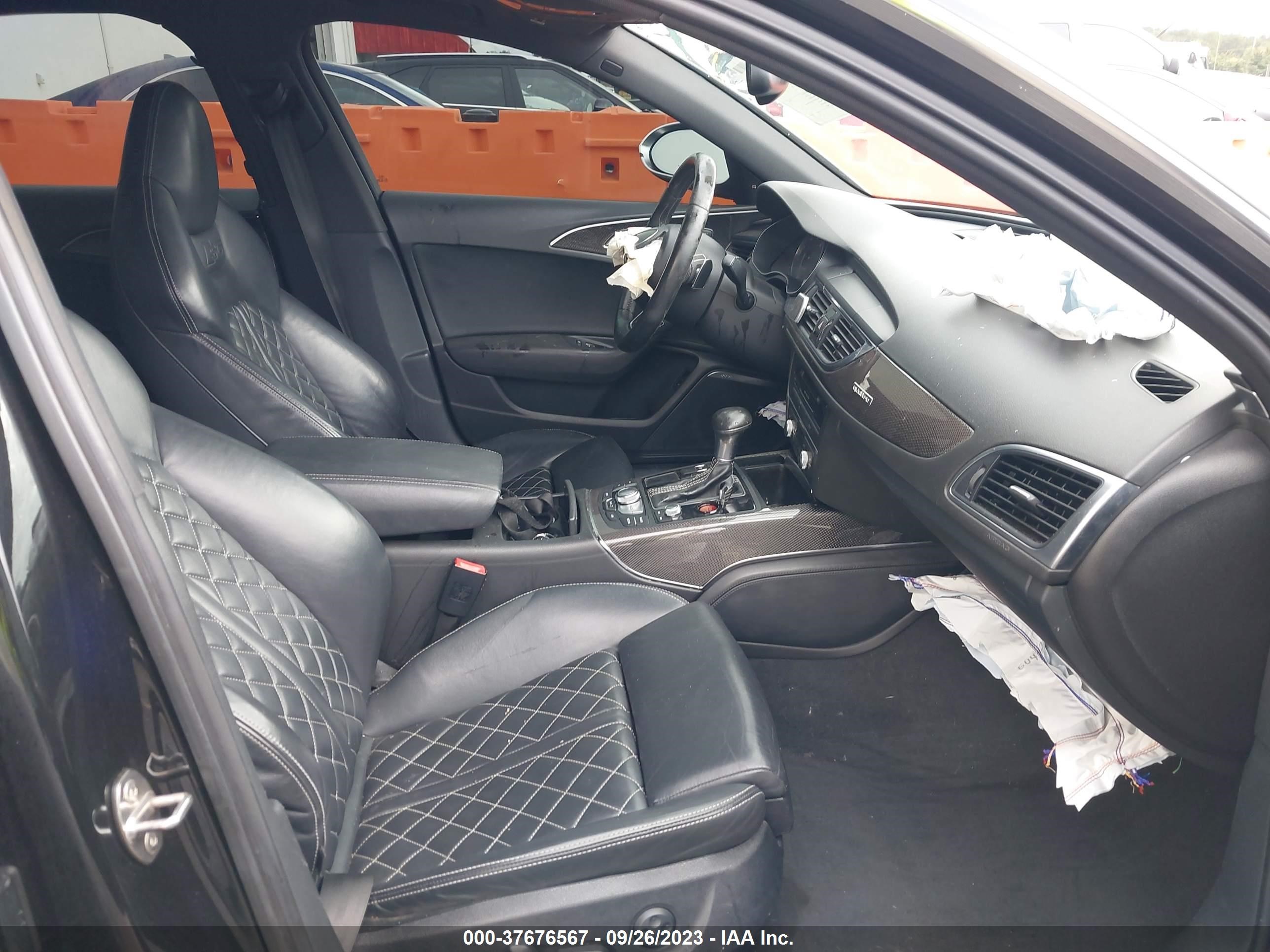 Photo 4 VIN: WAUF2AFC3DN130811 - AUDI S6 