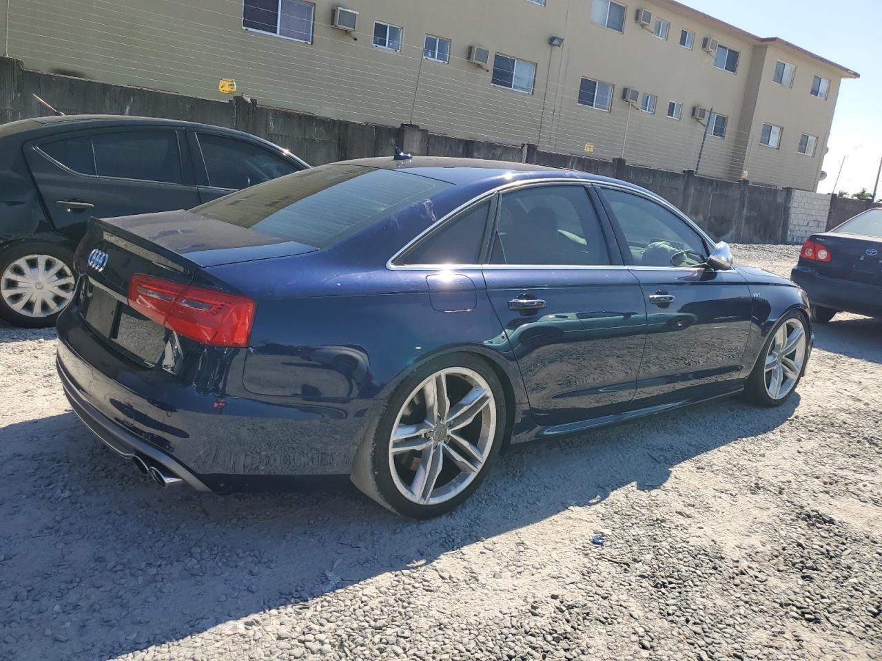 Photo 2 VIN: WAUF2AFC8DN118542 - AUDI S6 