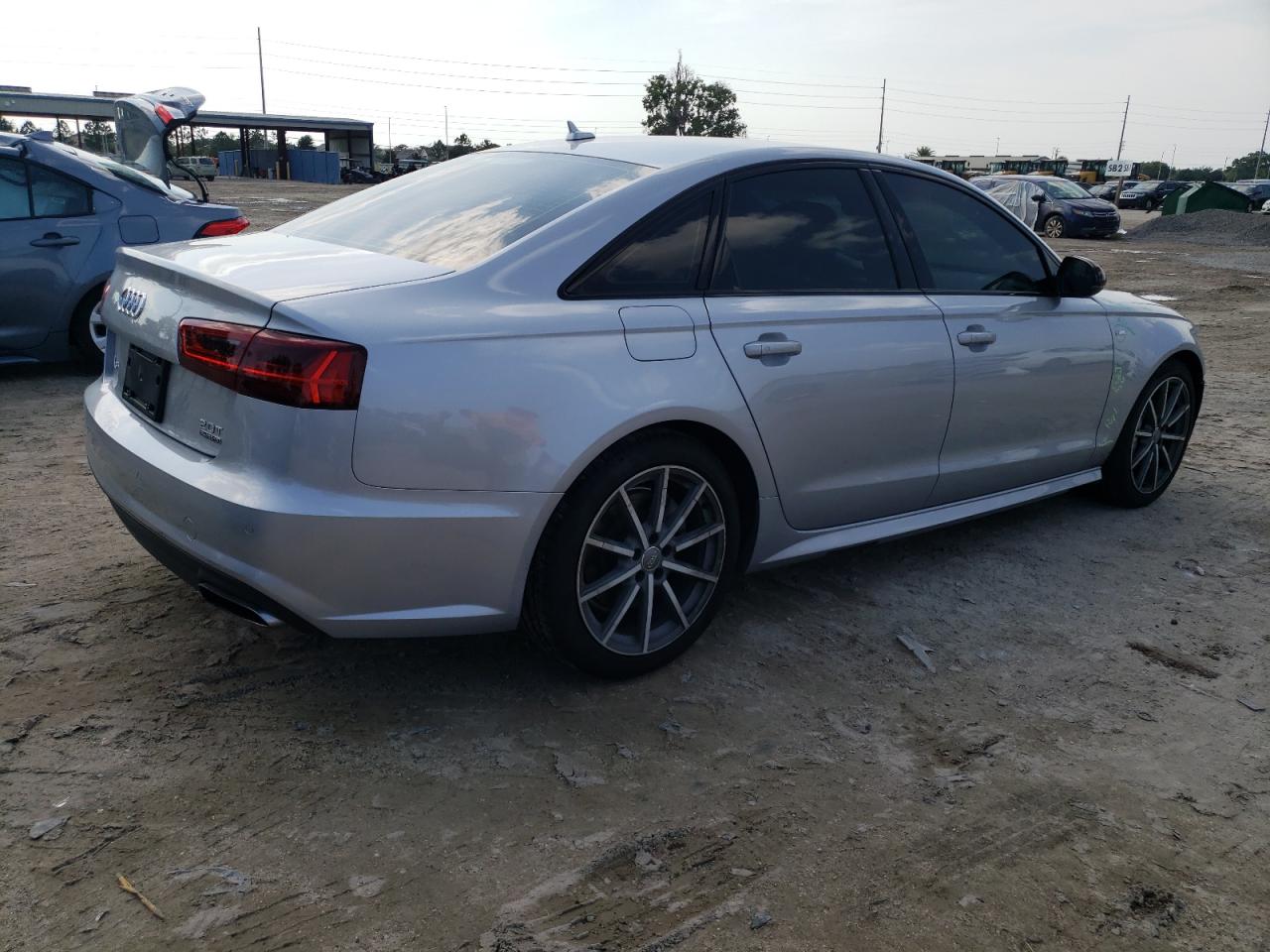 Photo 2 VIN: WAUF8AFC0JN078709 - AUDI A6 