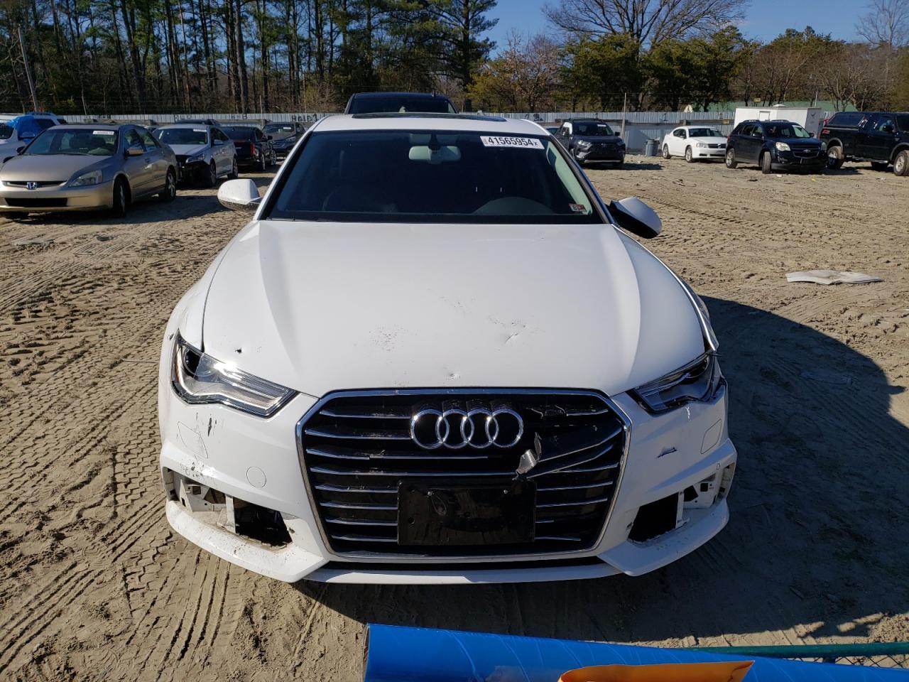 Photo 4 VIN: WAUF8AFC1JN070232 - AUDI A6 