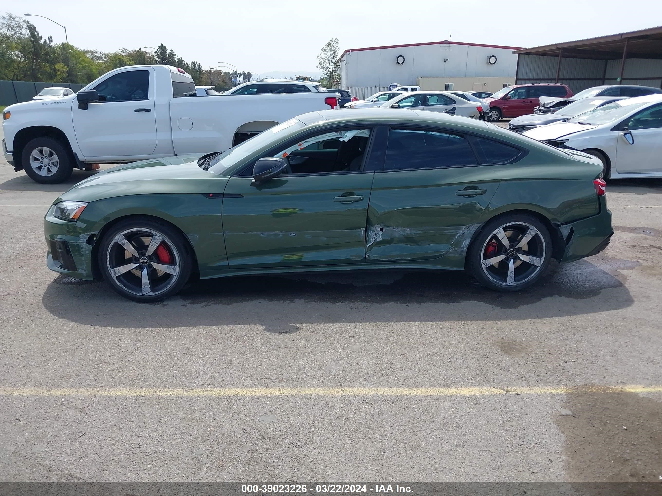 Photo 13 VIN: WAUFACF50NA039987 - AUDI A5 