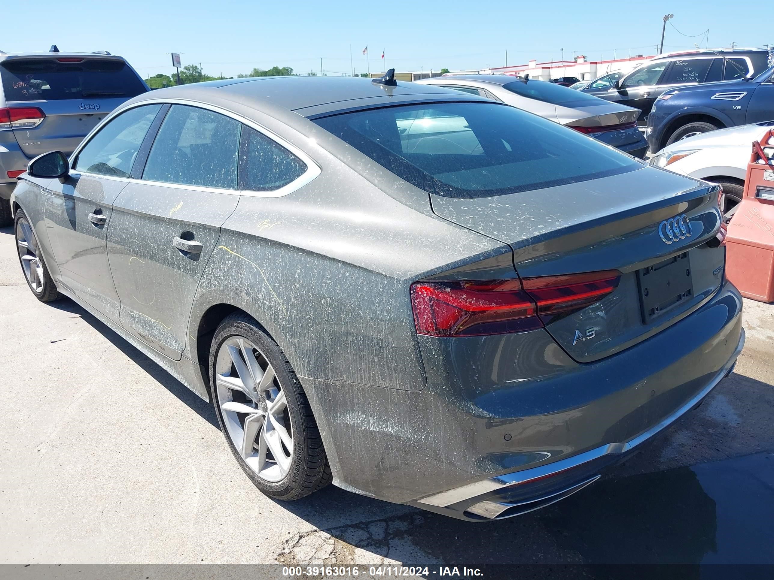 Photo 2 VIN: WAUFACF50RA049781 - AUDI A5 