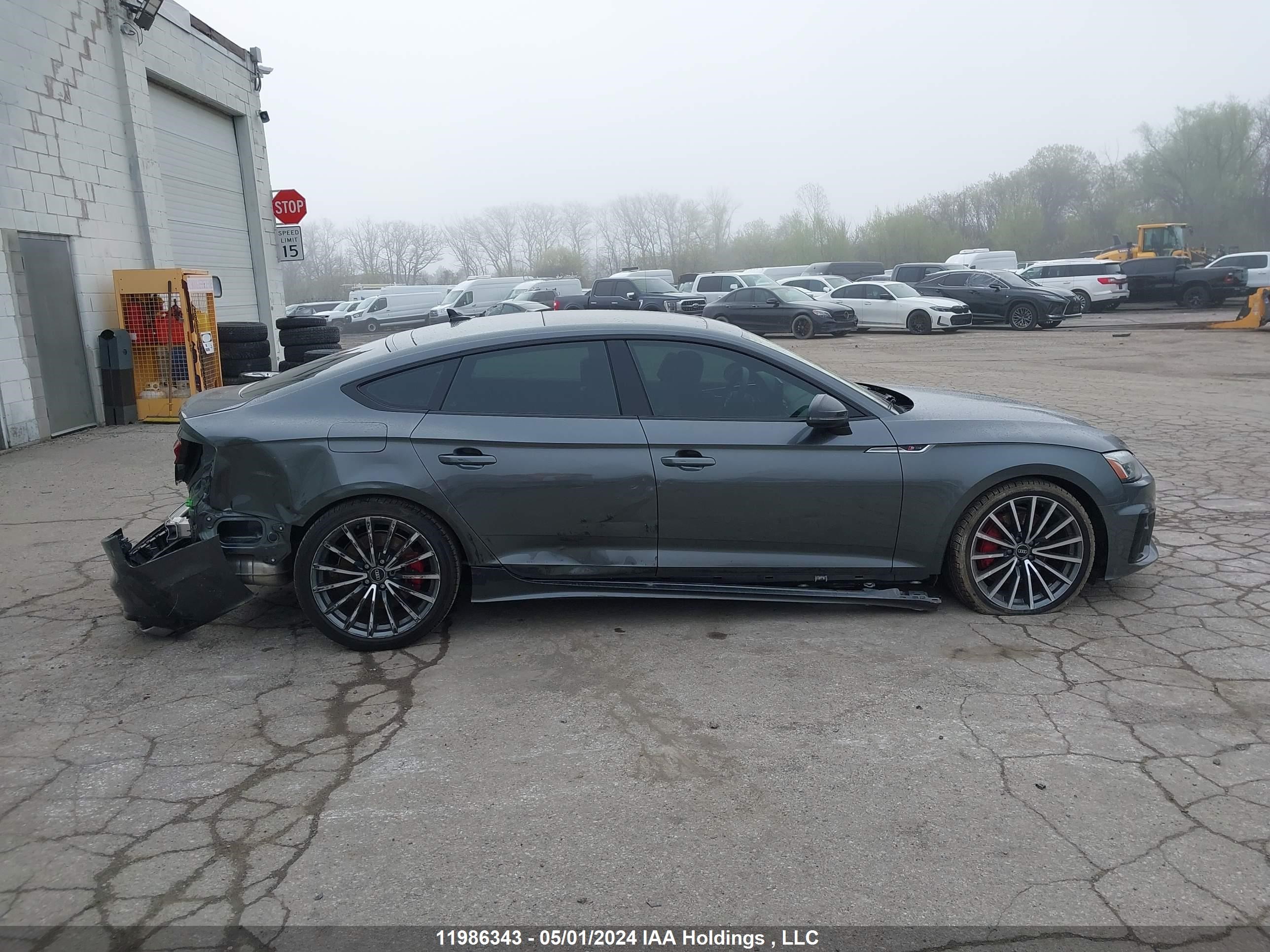 Photo 13 VIN: WAUFACF52NA040509 - AUDI A5 