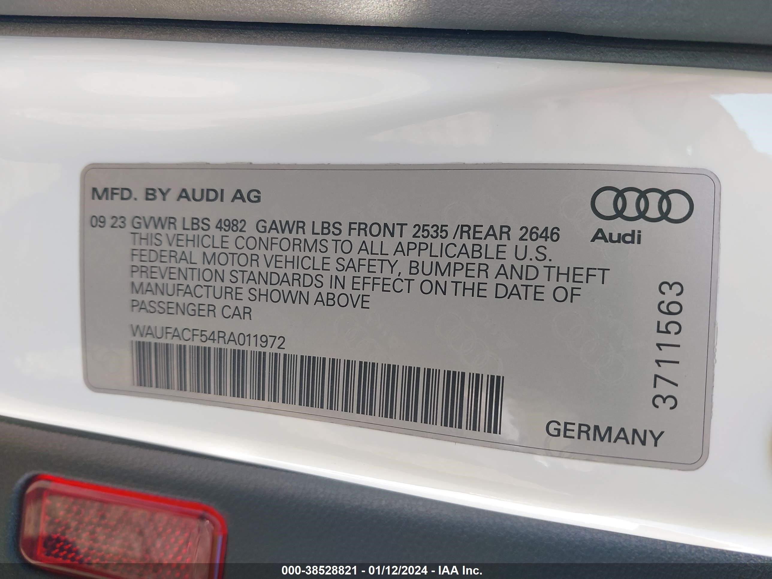 Photo 8 VIN: WAUFACF54RA011972 - AUDI A5 