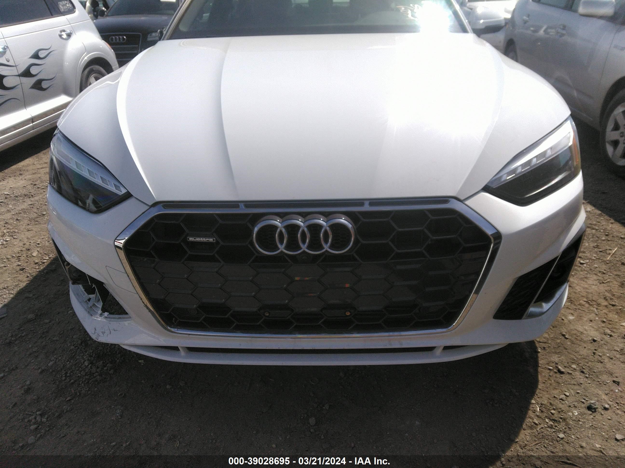 Photo 11 VIN: WAUFACF54RA012538 - AUDI A5 