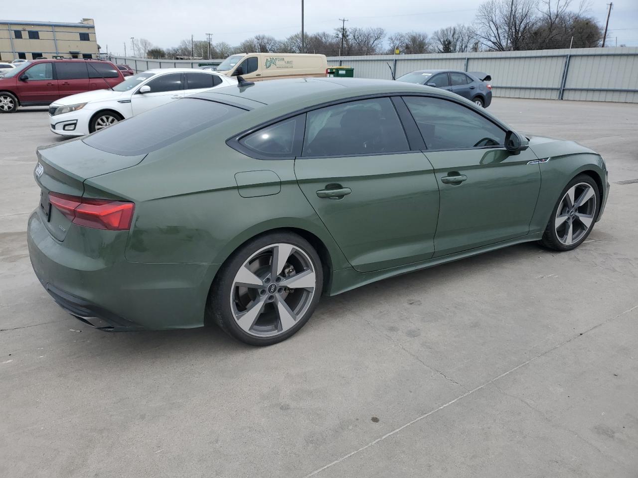 Photo 2 VIN: WAUFACF56MA027146 - AUDI A5 