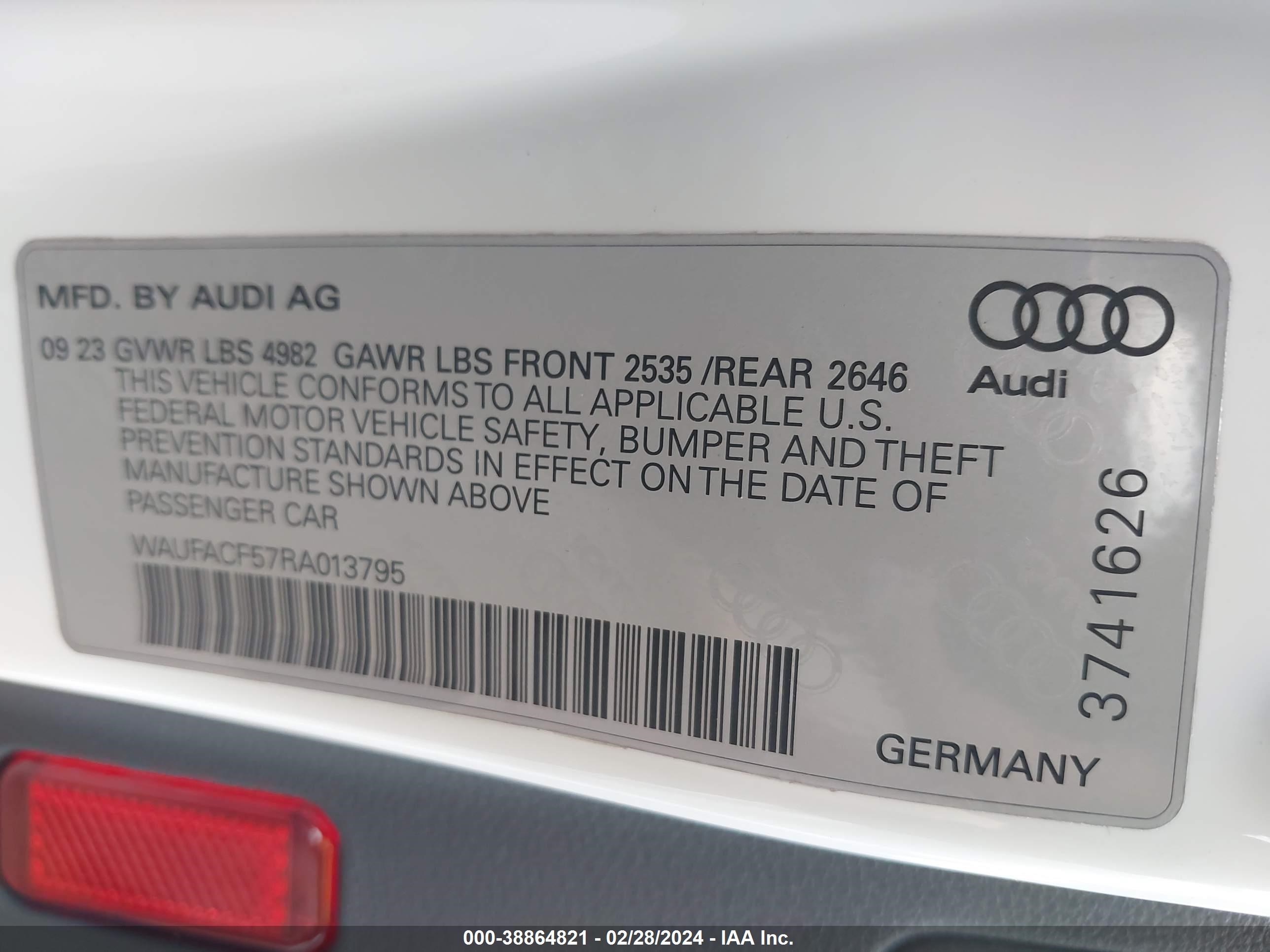 Photo 8 VIN: WAUFACF57RA013795 - AUDI A5 