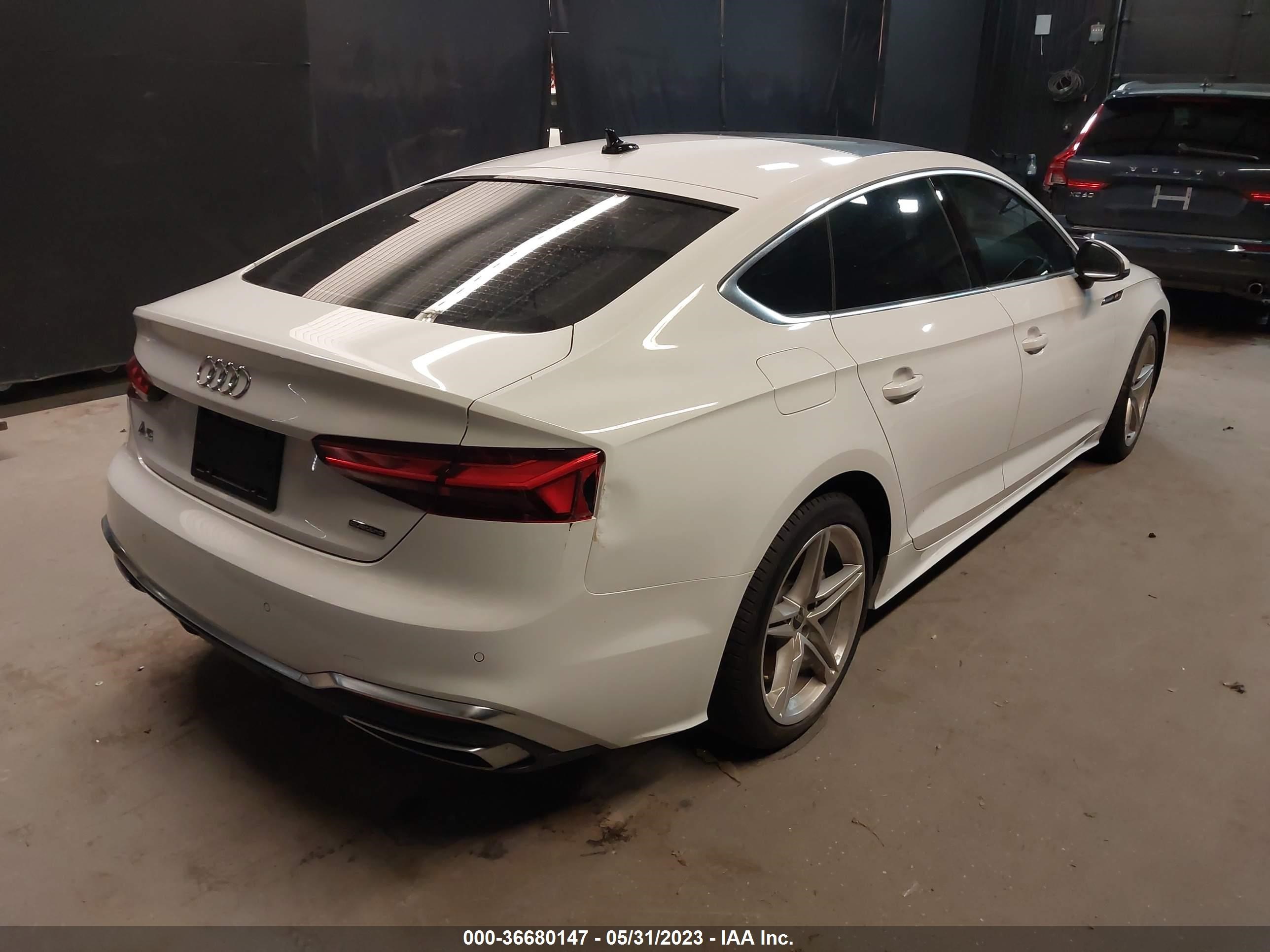 Photo 3 VIN: WAUFACF58NA035394 - AUDI A5 