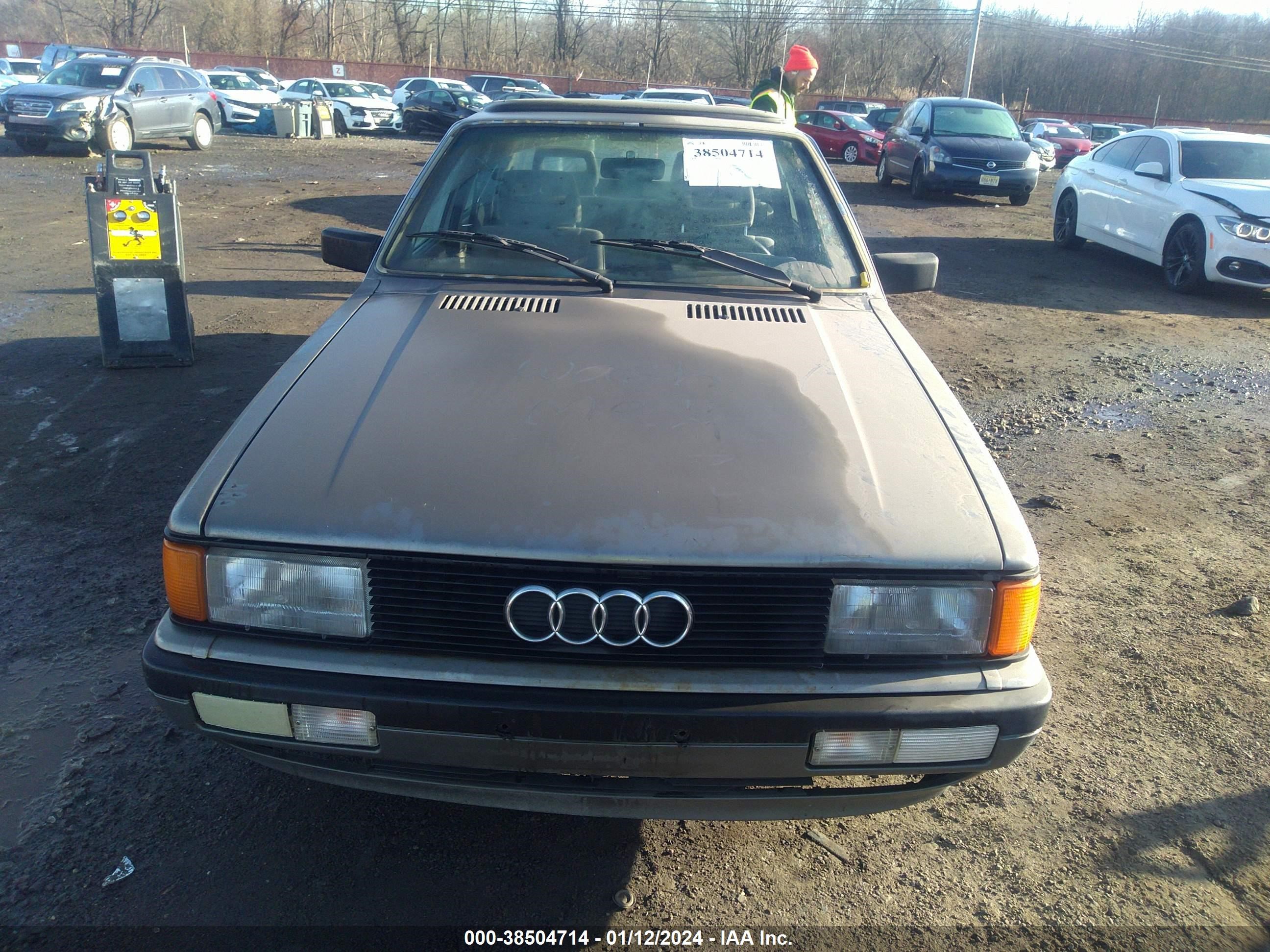 Photo 5 VIN: WAUFB0811GA037397 - AUDI 80 