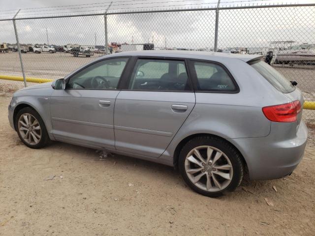 Photo 1 VIN: WAUFEAFM6CA027954 - AUDI A3 