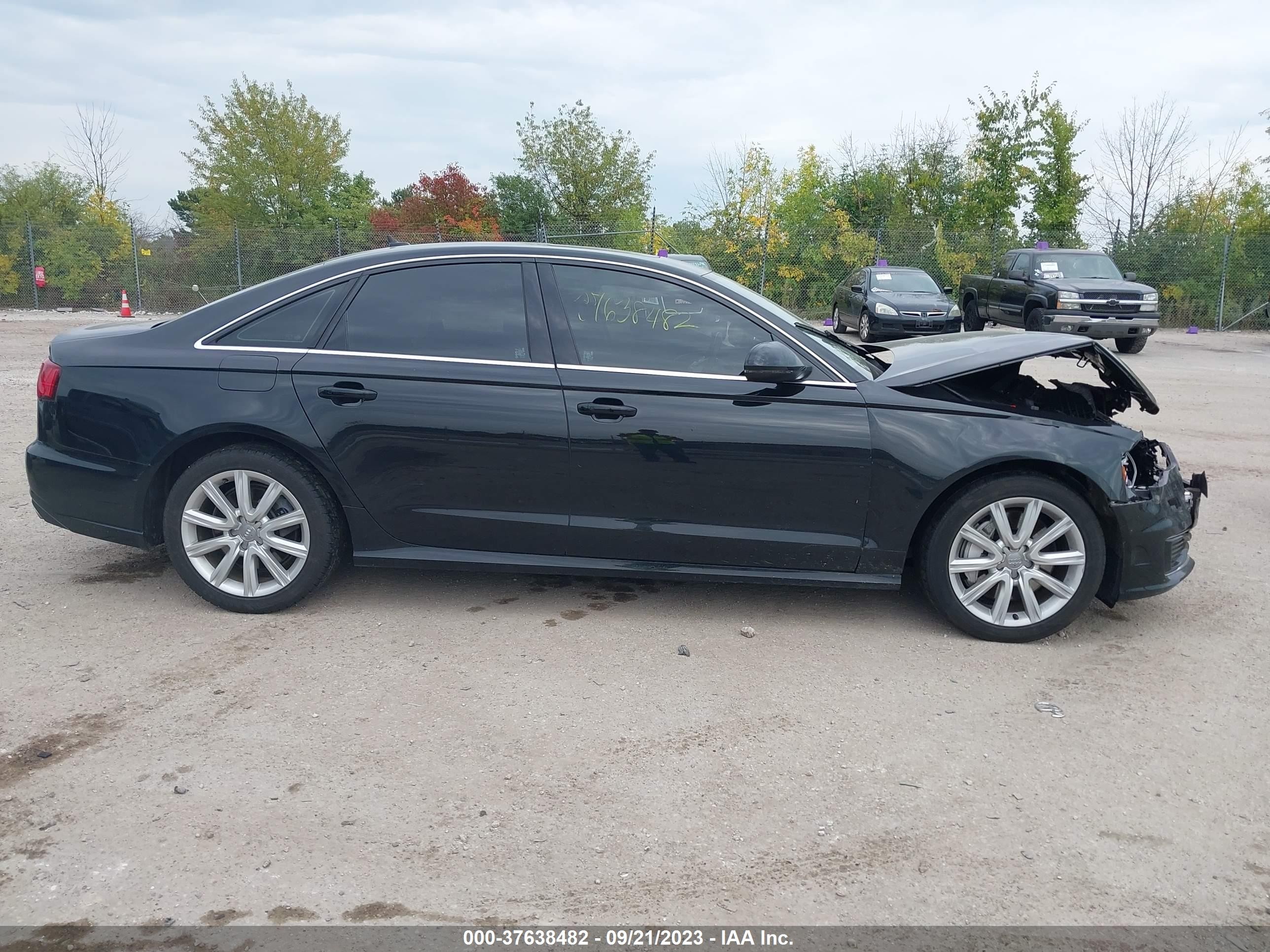 Photo 12 VIN: WAUFFAFC0GN130497 - AUDI A6 