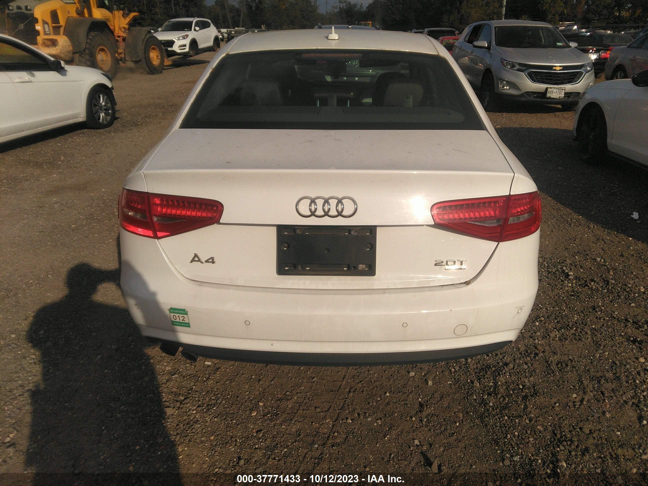 Photo 16 VIN: WAUFFAFL1DN028248 - AUDI A4 