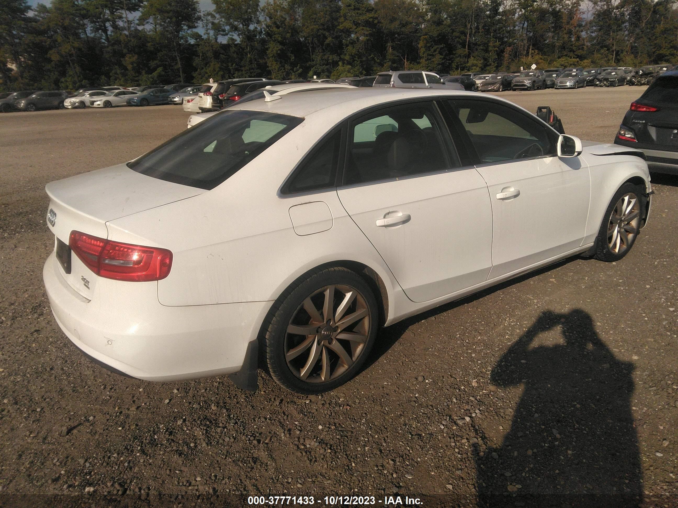 Photo 3 VIN: WAUFFAFL1DN028248 - AUDI A4 