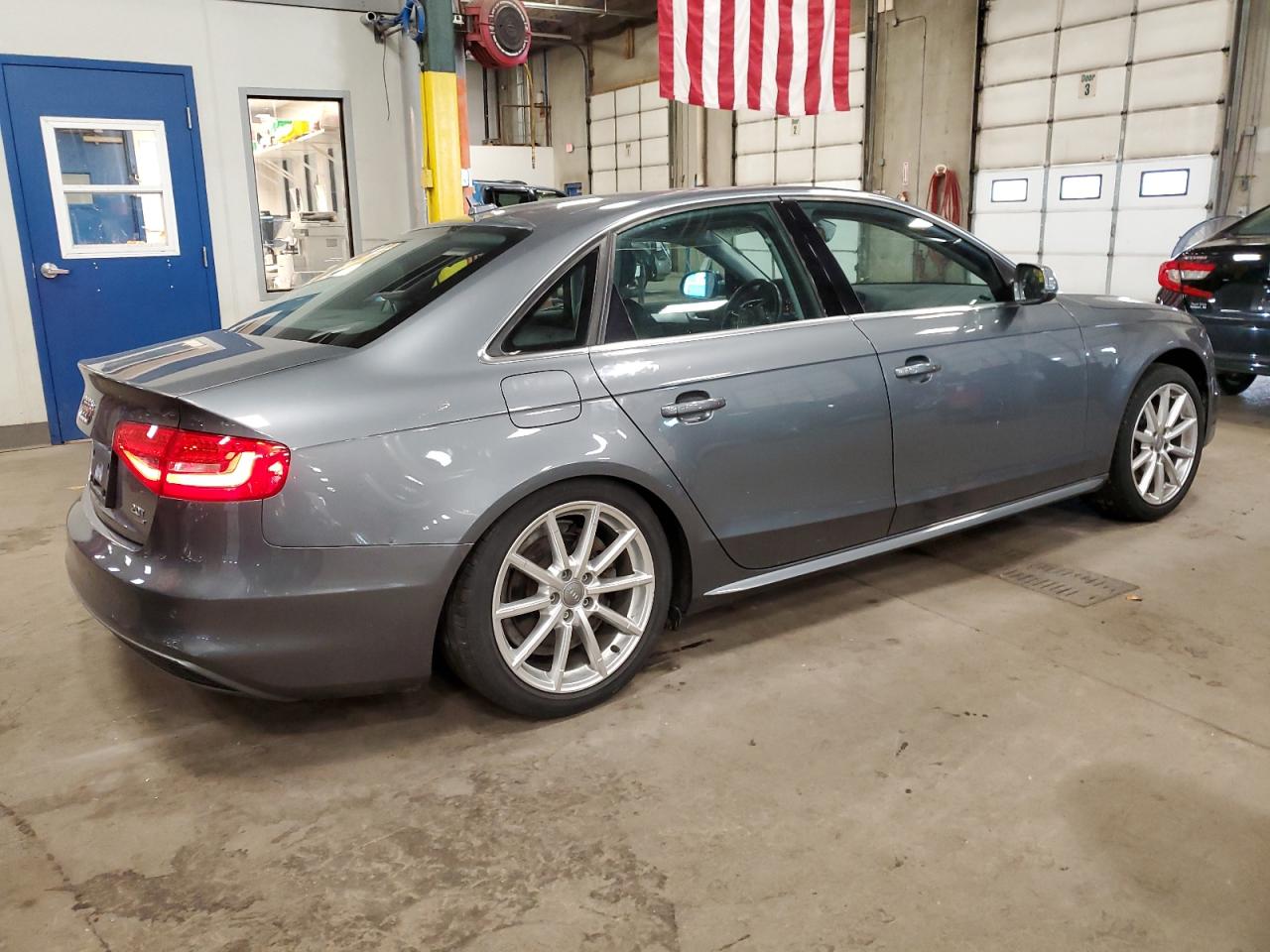 Photo 2 VIN: WAUFFAFL2FN007735 - AUDI A4 