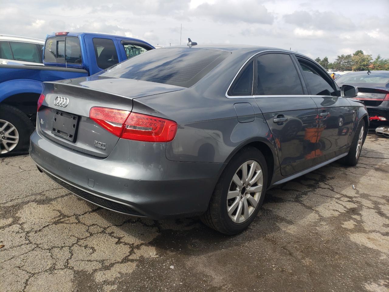 Photo 2 VIN: WAUFFAFL2FN021893 - AUDI A4 