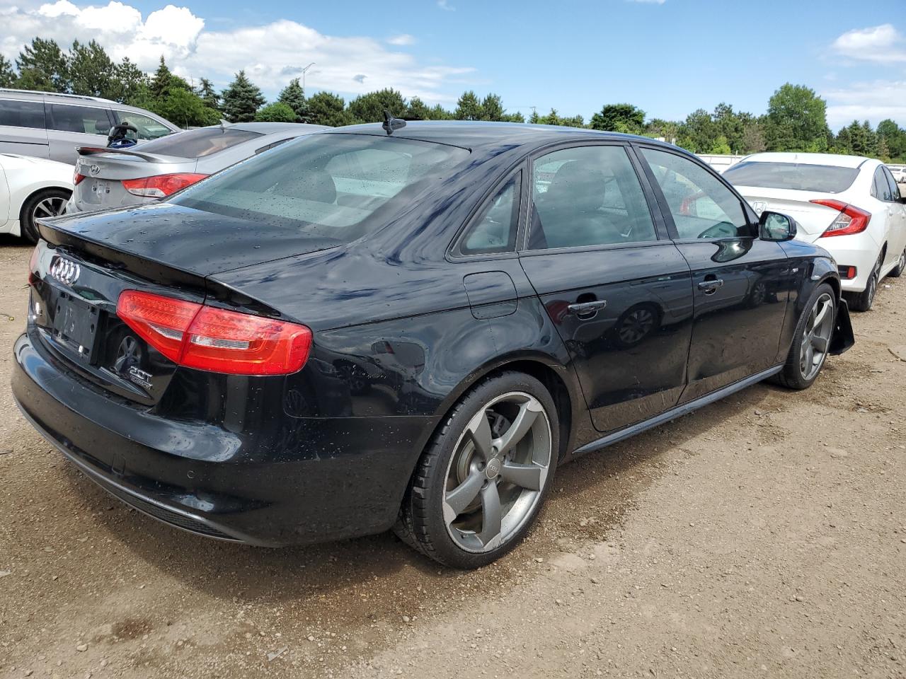 Photo 2 VIN: WAUFFAFL2GN000852 - AUDI A4 