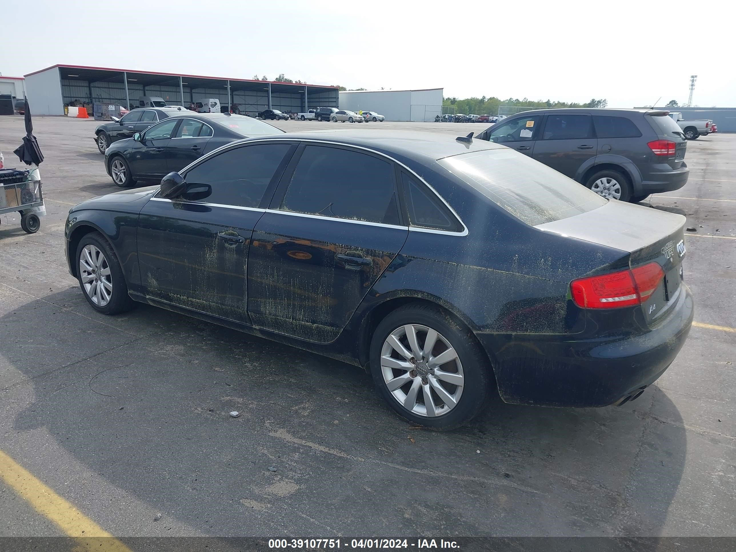 Photo 2 VIN: WAUFFAFL3BN032959 - AUDI A4 