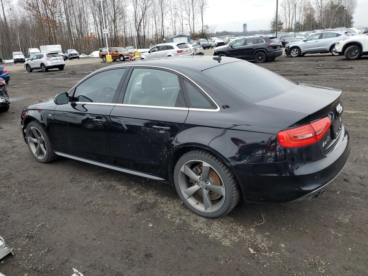 Photo 1 VIN: WAUFFAFL3FN042073 - AUDI A4 