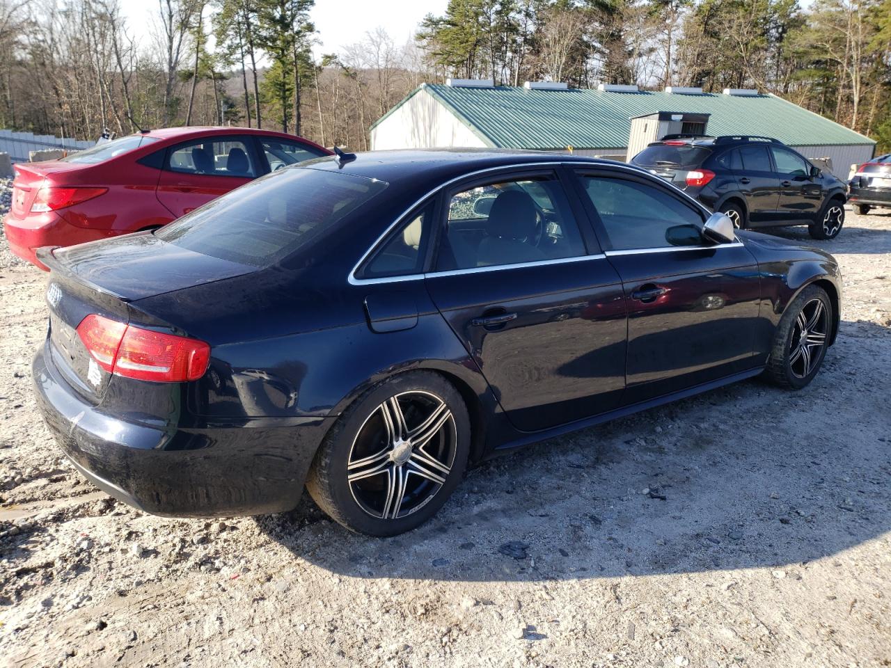 Photo 2 VIN: WAUFFAFL5BN024815 - AUDI A4 