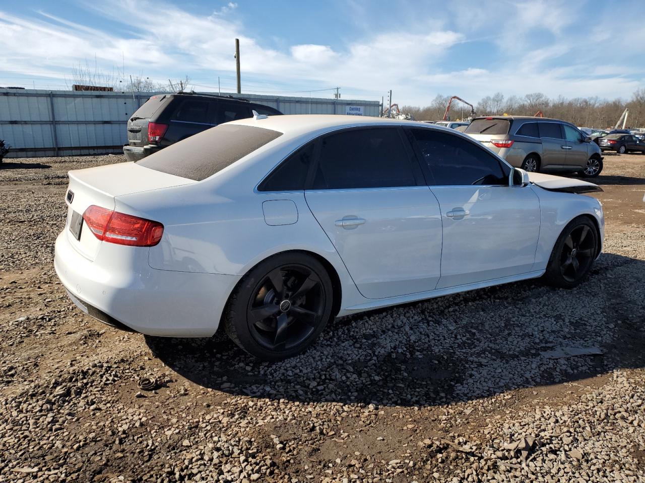 Photo 2 VIN: WAUFFAFL6CN020886 - AUDI A4 