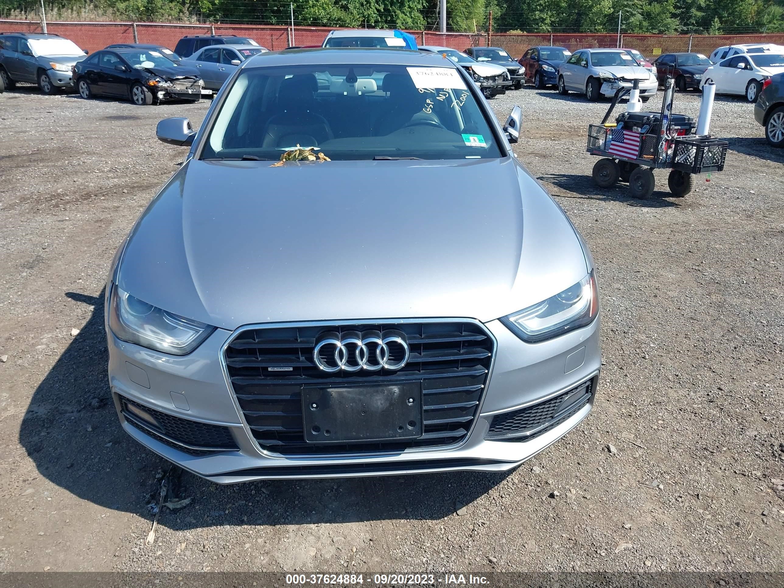 Photo 11 VIN: WAUFFAFL7GN008705 - AUDI A4 