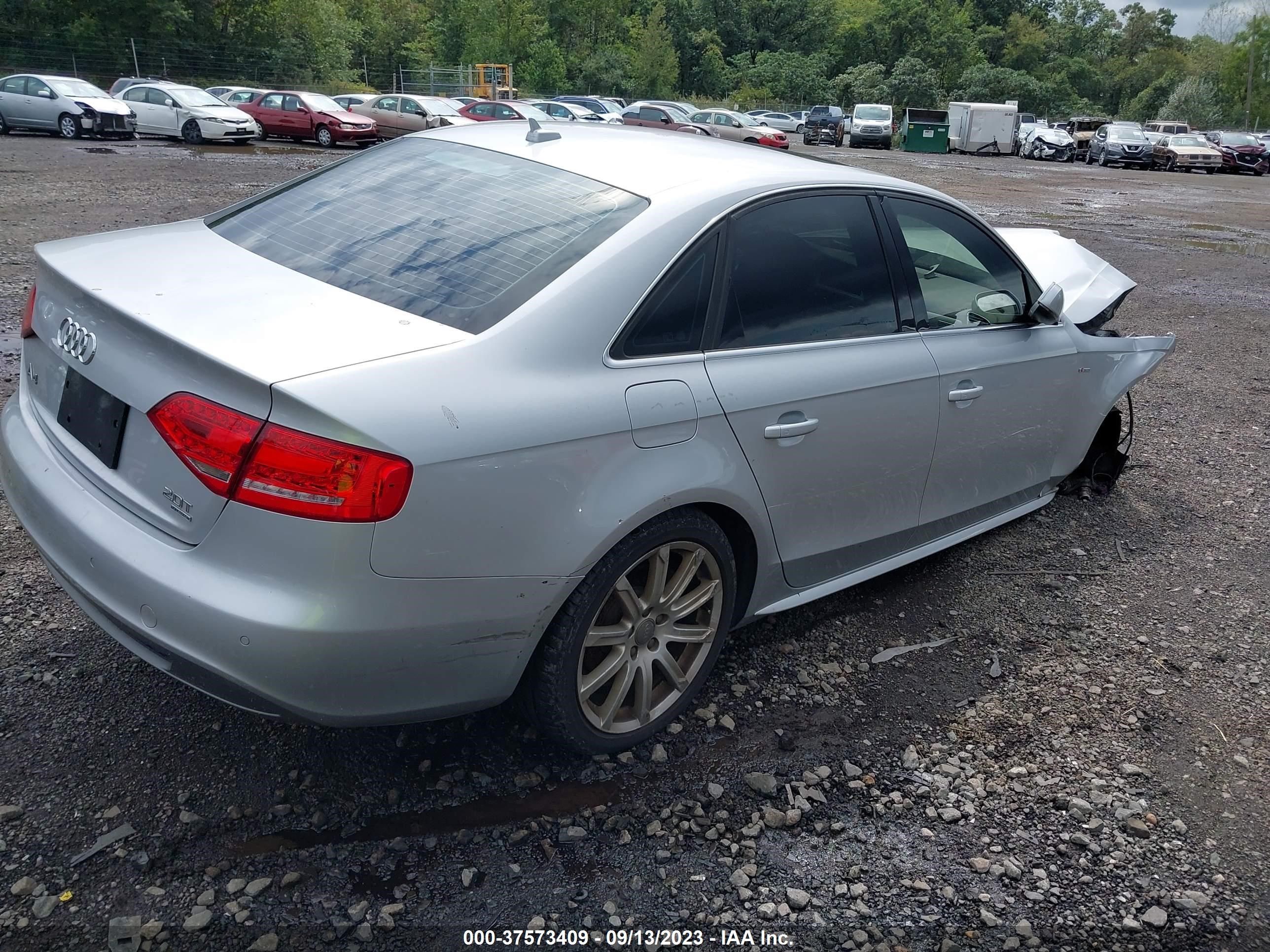 Photo 3 VIN: WAUFFAFL8CN020176 - AUDI A4 