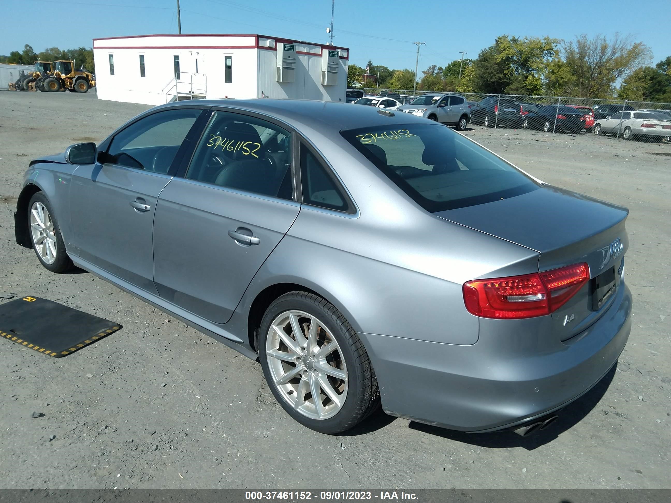 Photo 2 VIN: WAUFFAFL9FN013287 - AUDI A4 