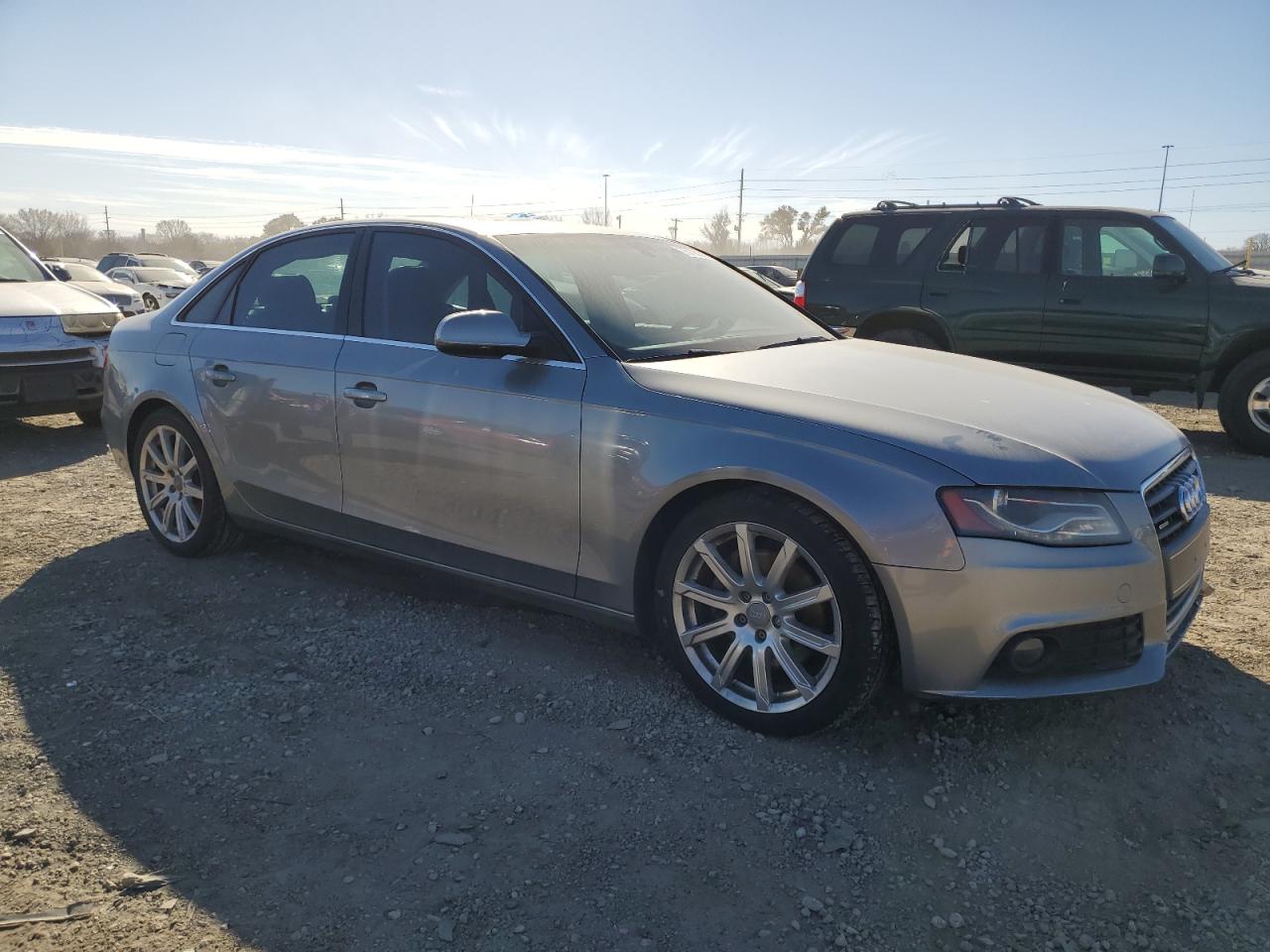 Photo 3 VIN: WAUFFAFLXBA103081 - AUDI A4 