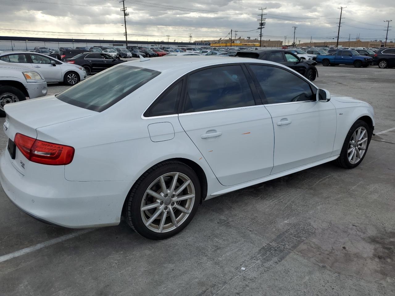 Photo 2 VIN: WAUFFAFLXEN006623 - AUDI A4 