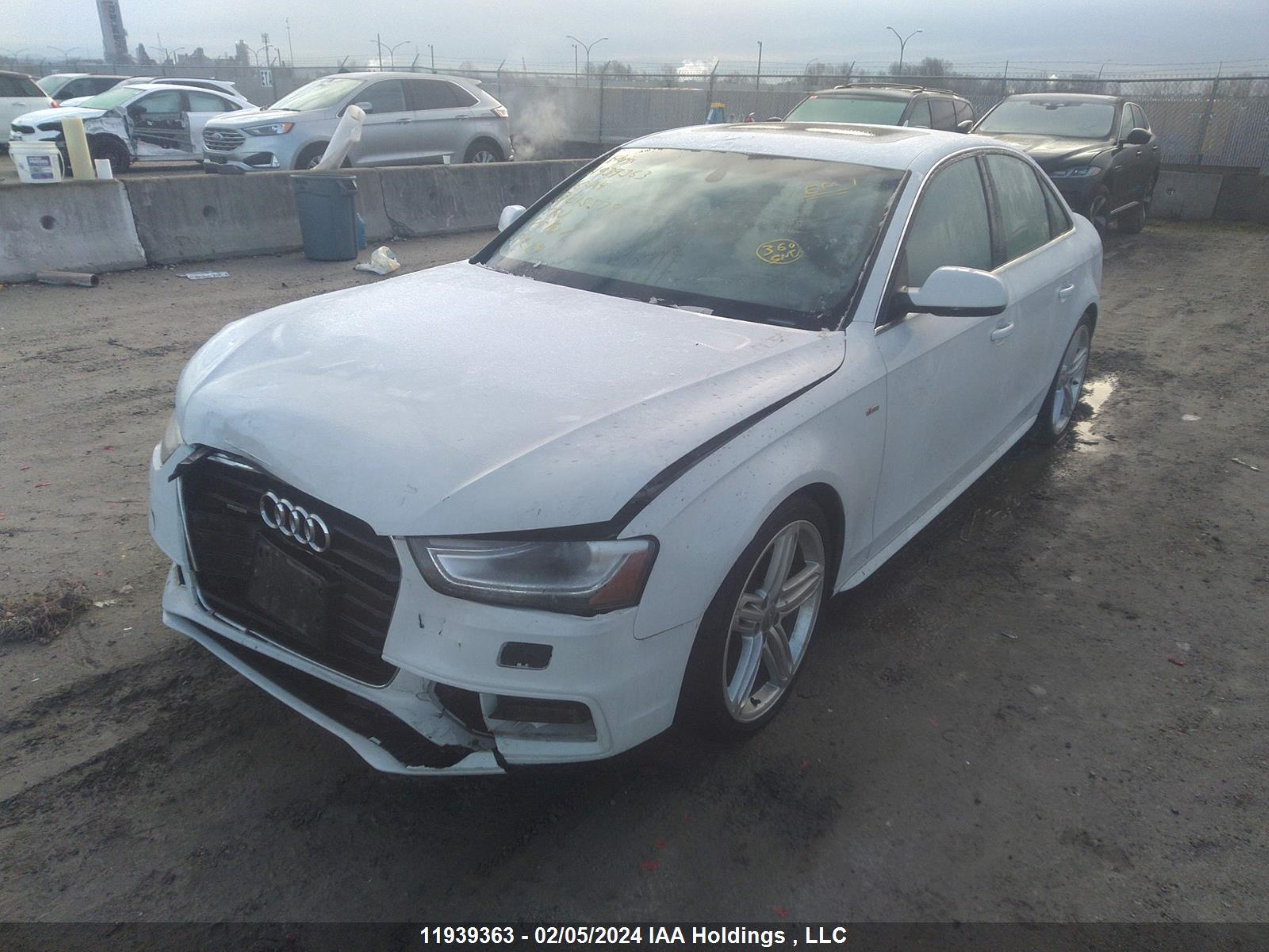 Photo 1 VIN: WAUFFCFL3GN015579 - AUDI A4 