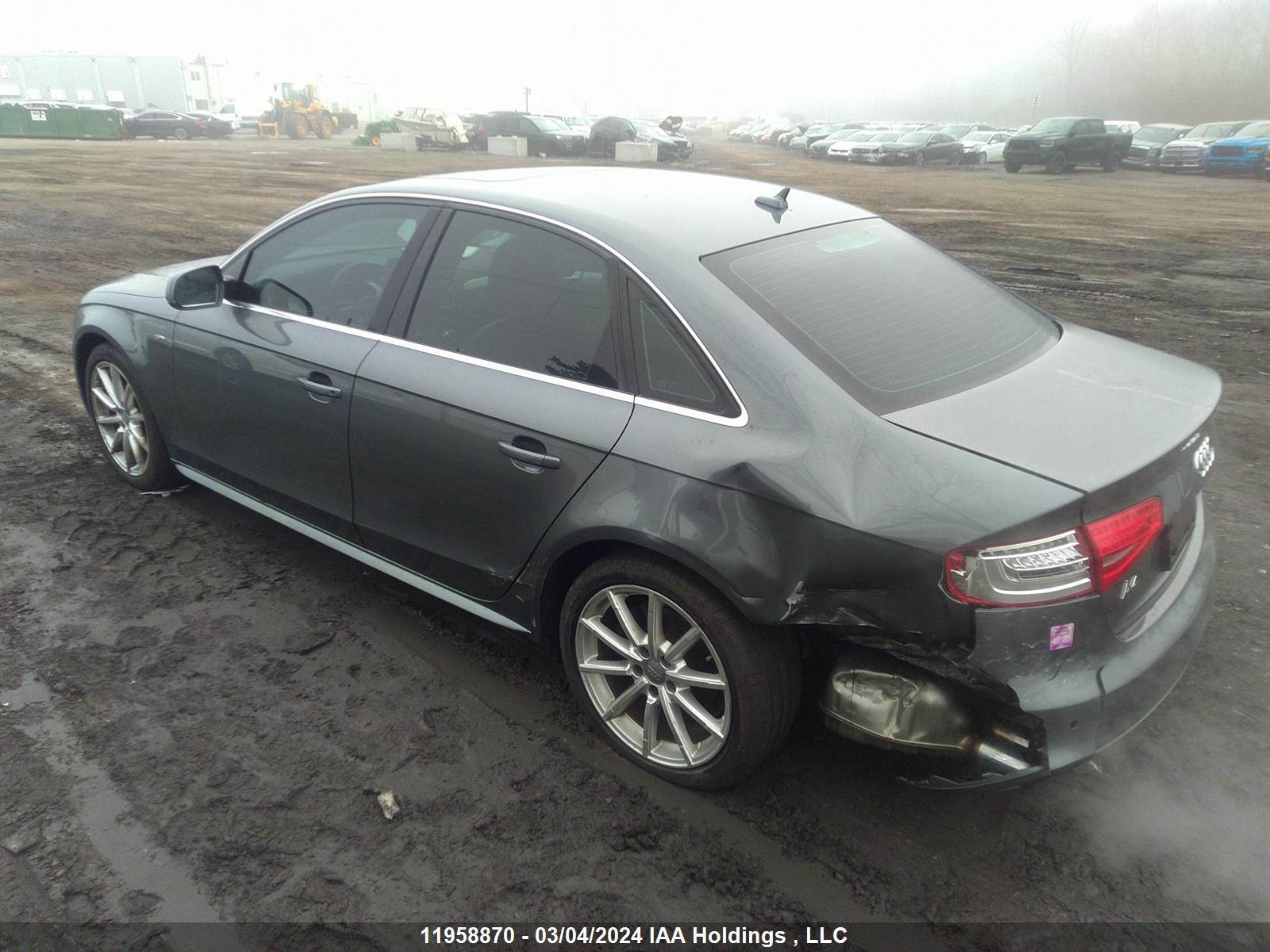 Photo 2 VIN: WAUFFCFL4FN028775 - AUDI A4 