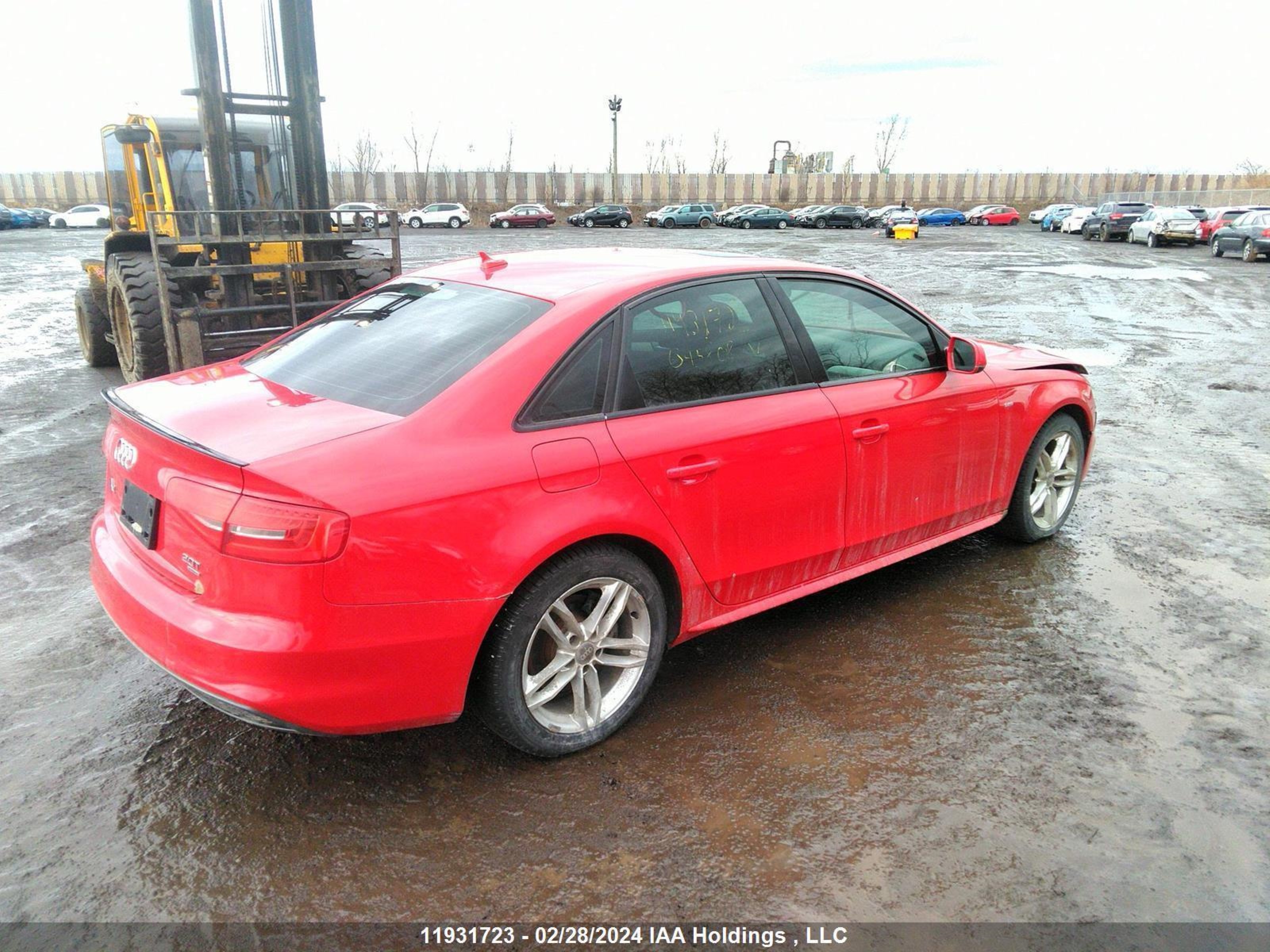 Photo 3 VIN: WAUFFCFL5DN045808 - AUDI A4 