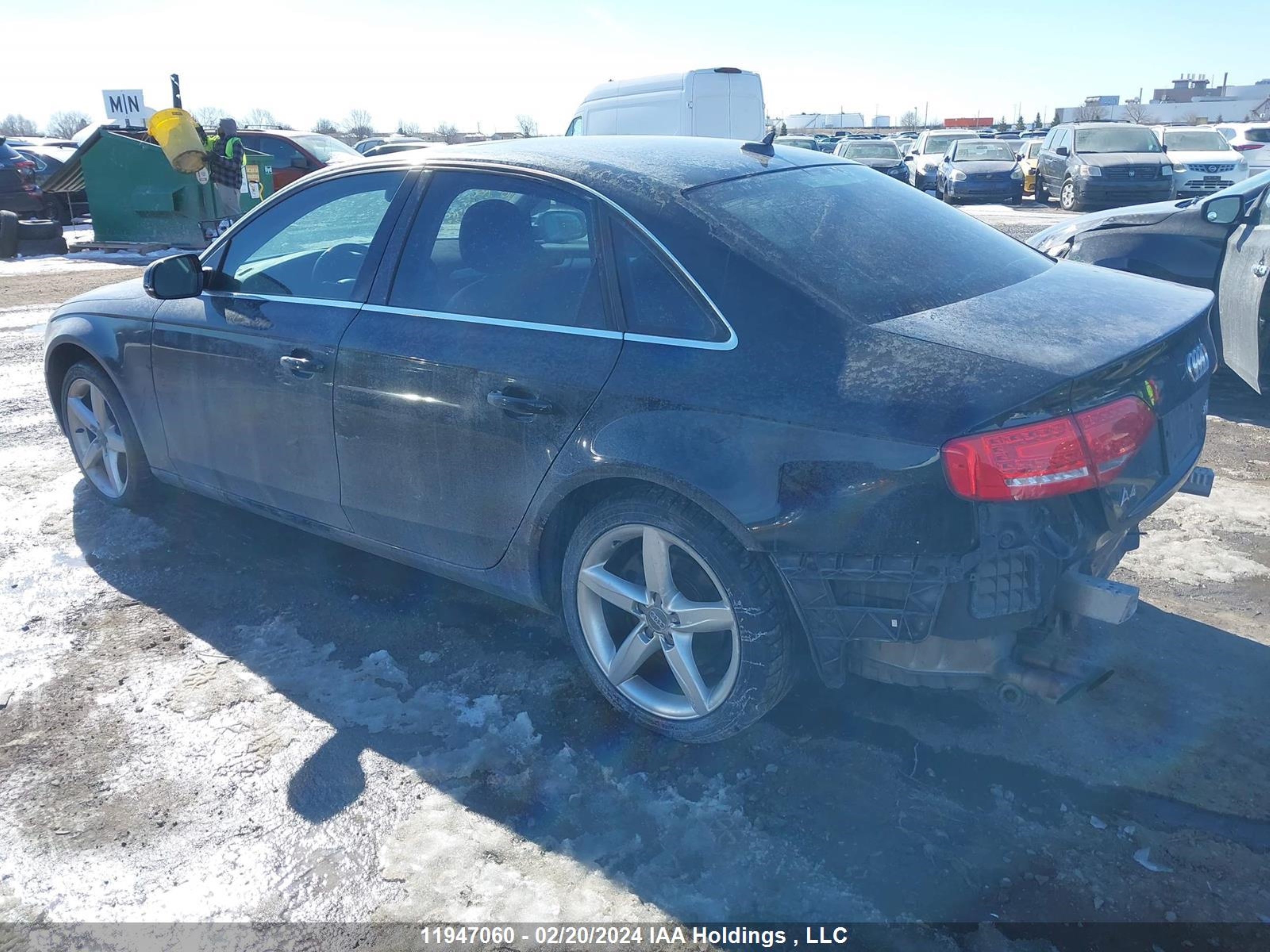 Photo 14 VIN: WAUFFCFL9AN024794 - AUDI A4 