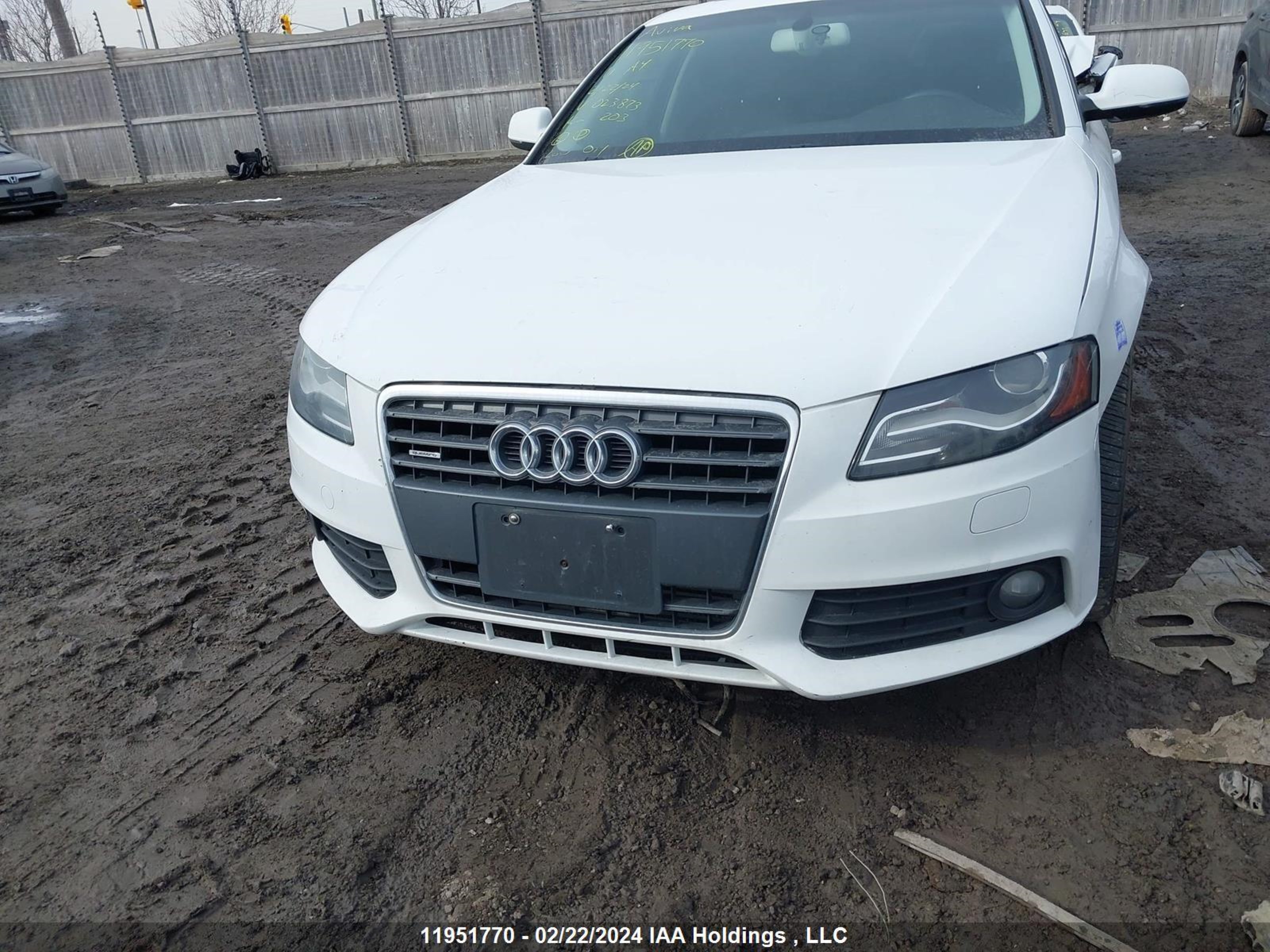 Photo 11 VIN: WAUFFCFL9BN023873 - AUDI A4 